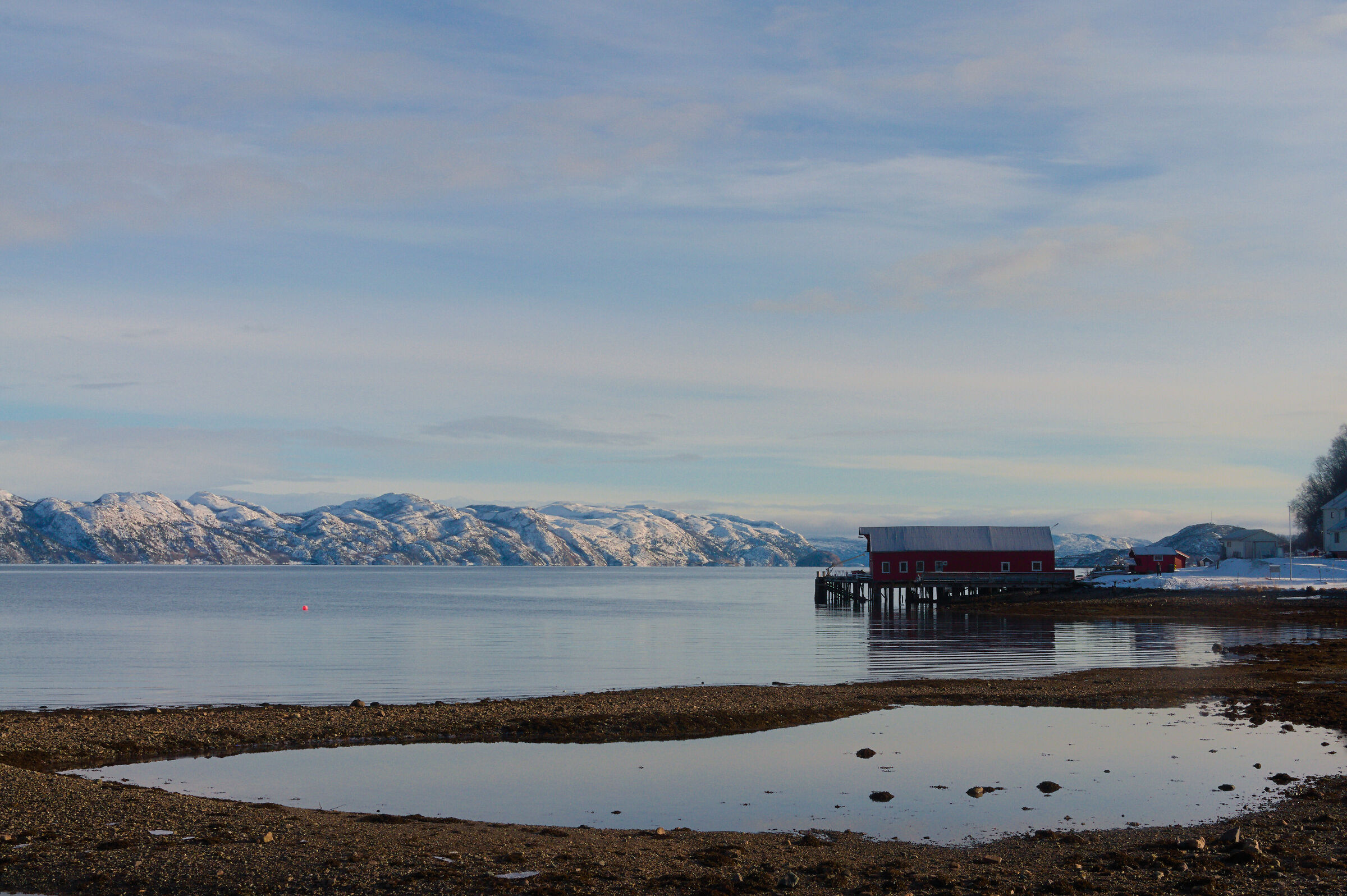 Mid-afternoon on the fjord