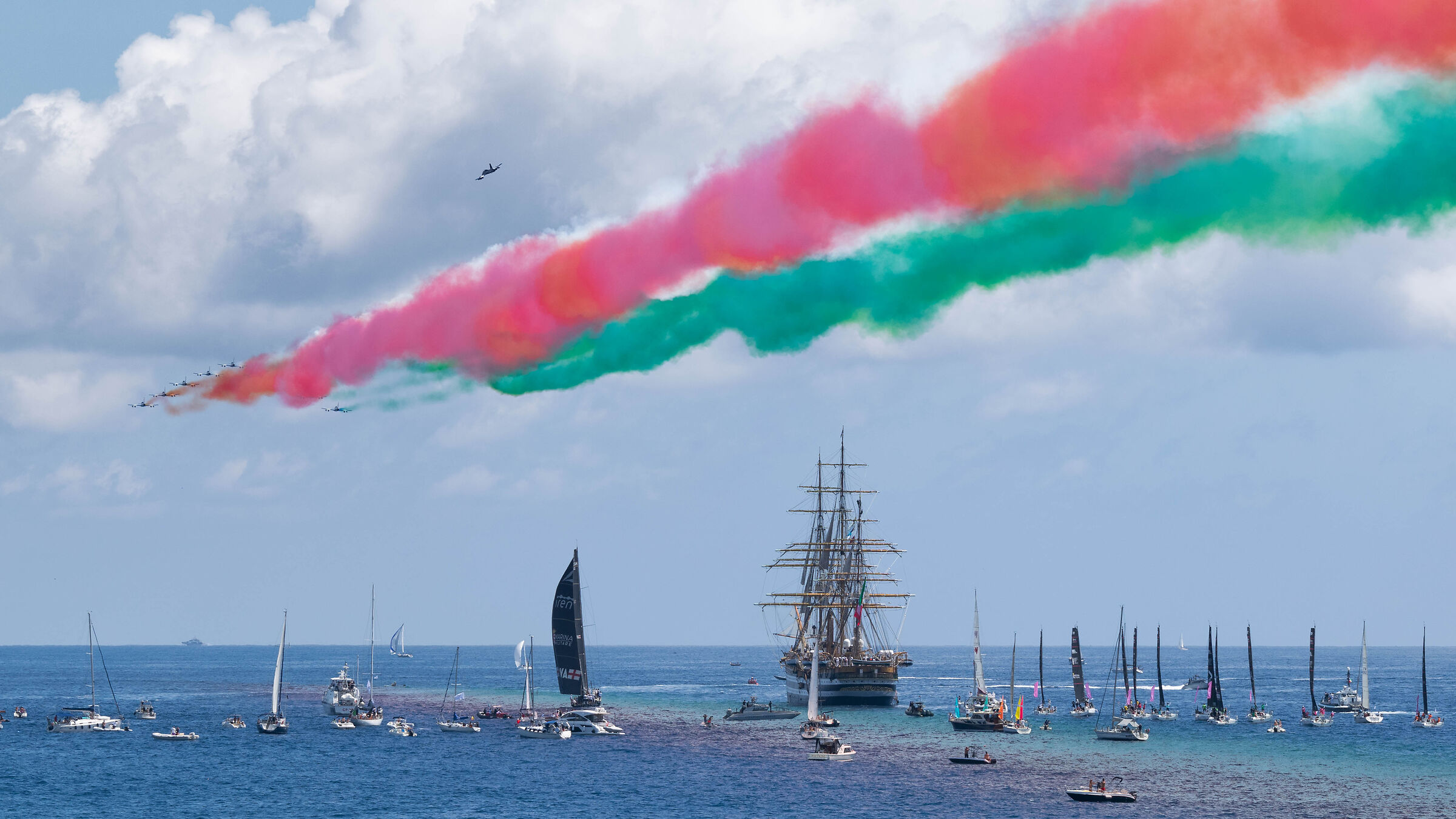 Departure Amerigo Vespucci + PAN 01/07/23