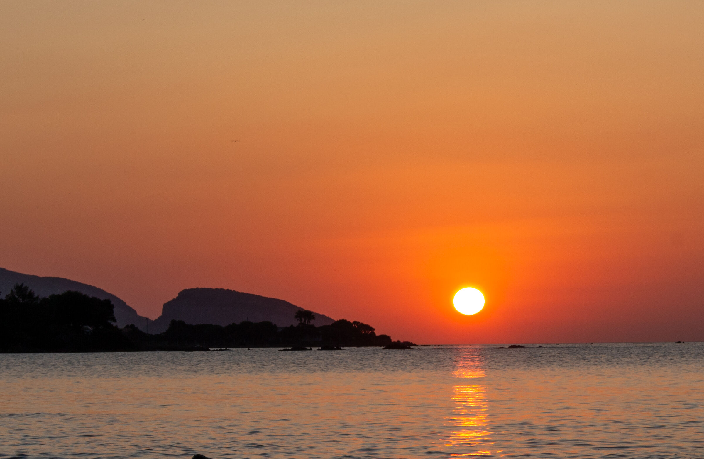Sunrise from Pittulongu 01