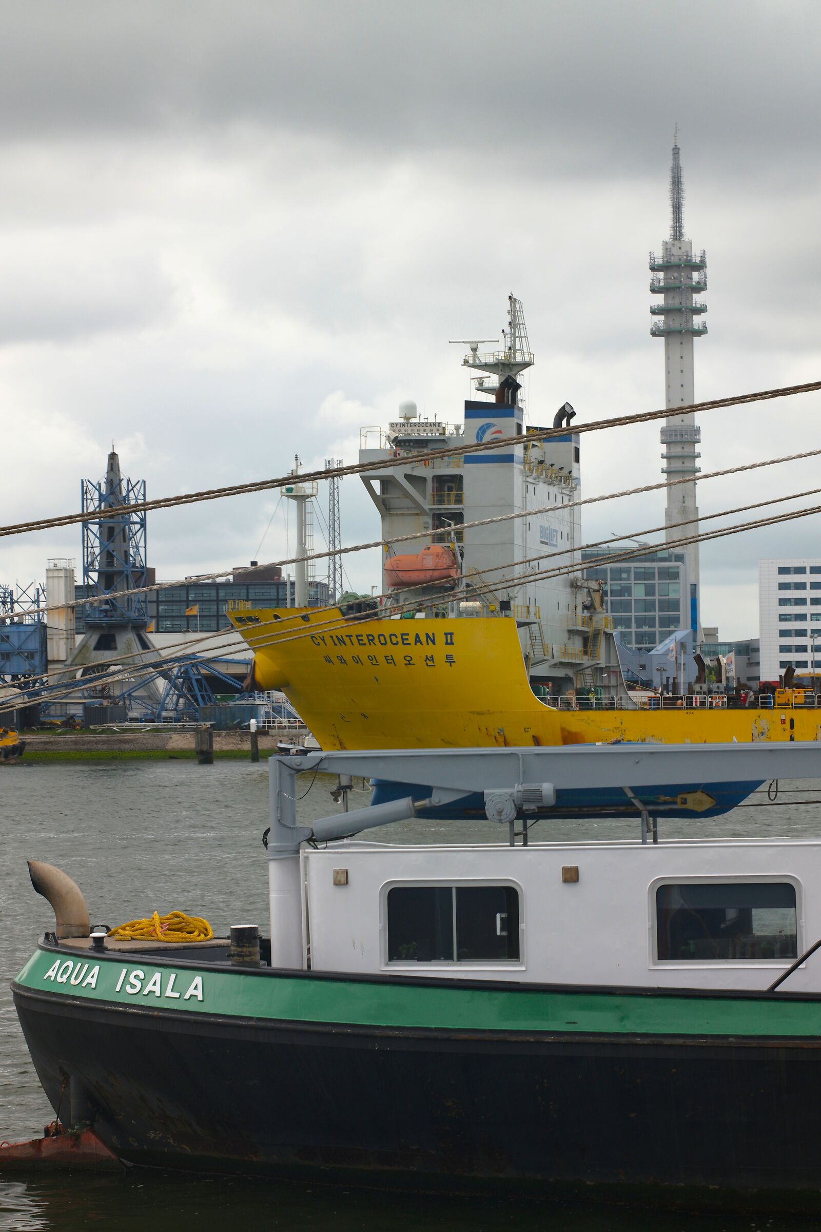 waiting for cargo, the CY Interocean II Korea