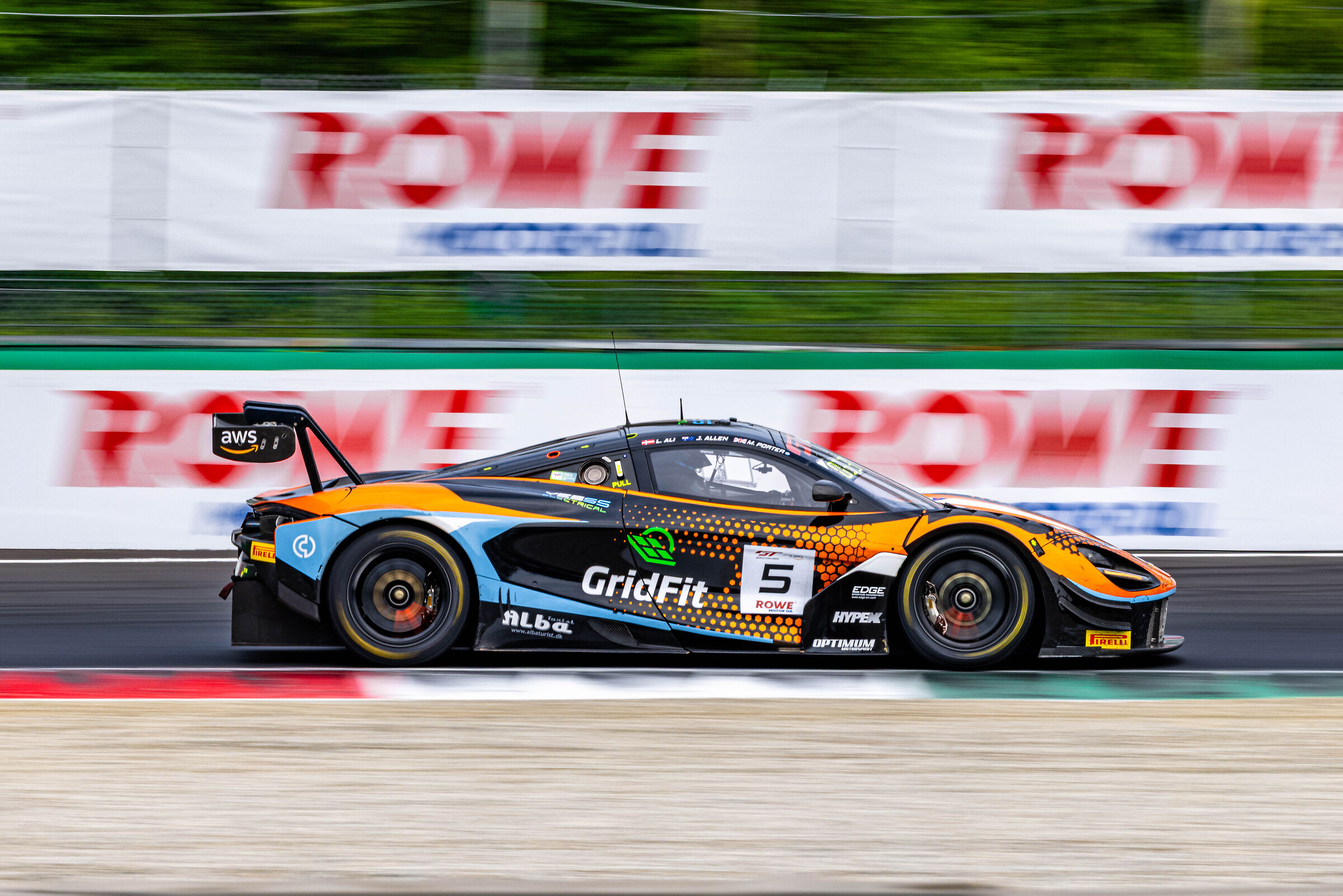 Optimum Motorsport - McLaren 720S GT3 EVO