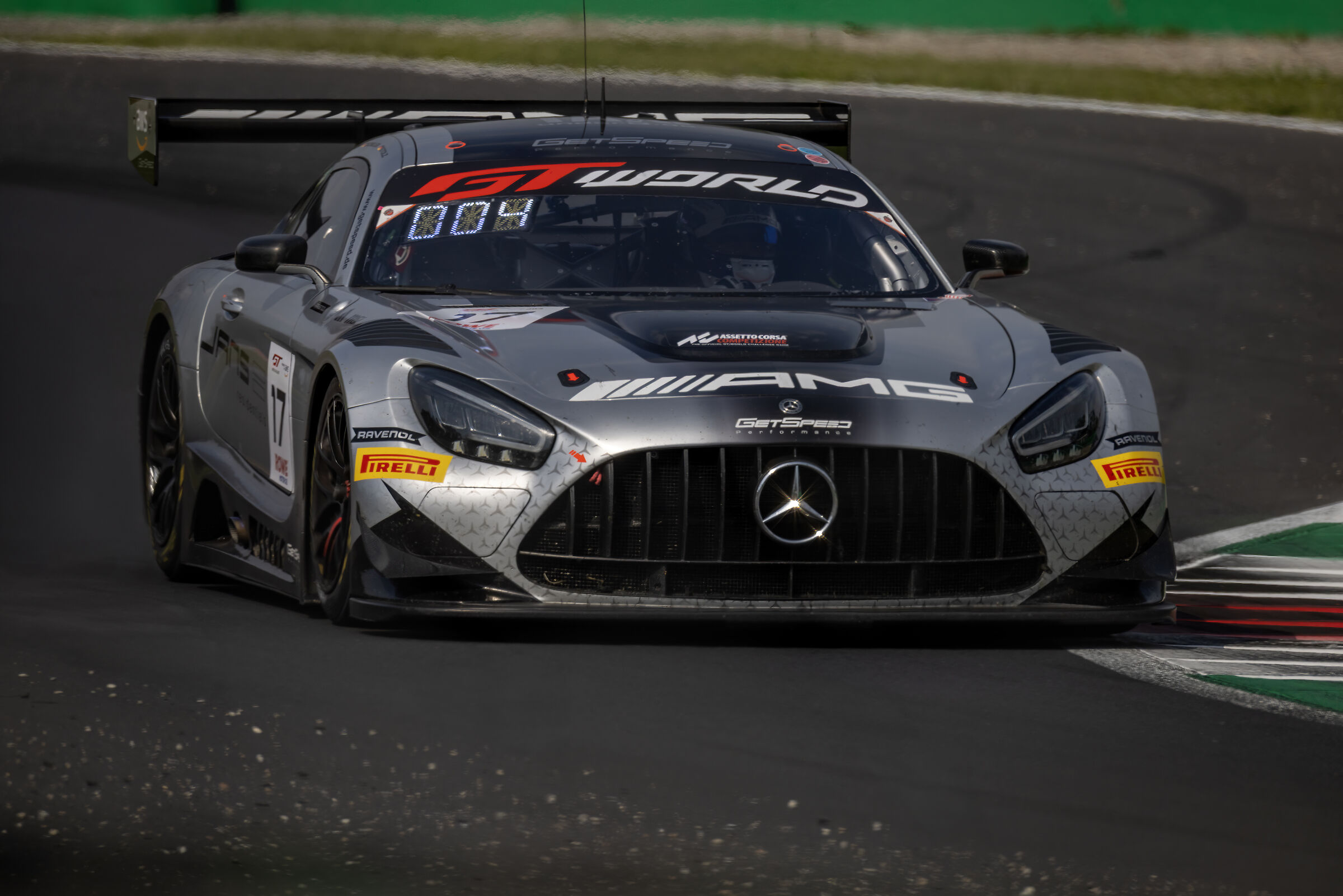 Mercedes AMG GT3 Evo