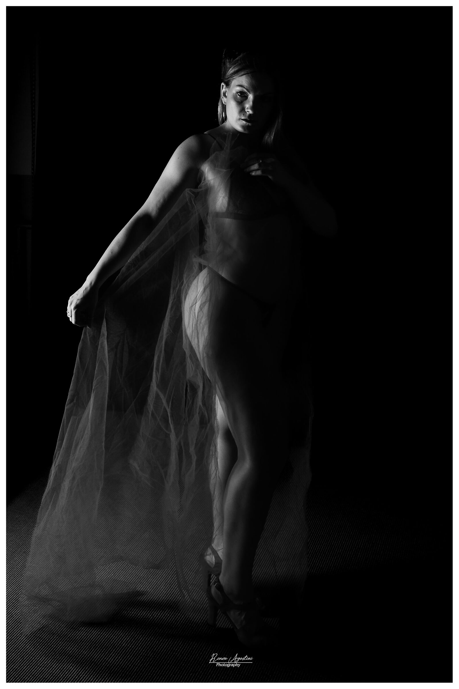 In Studio with Veronia