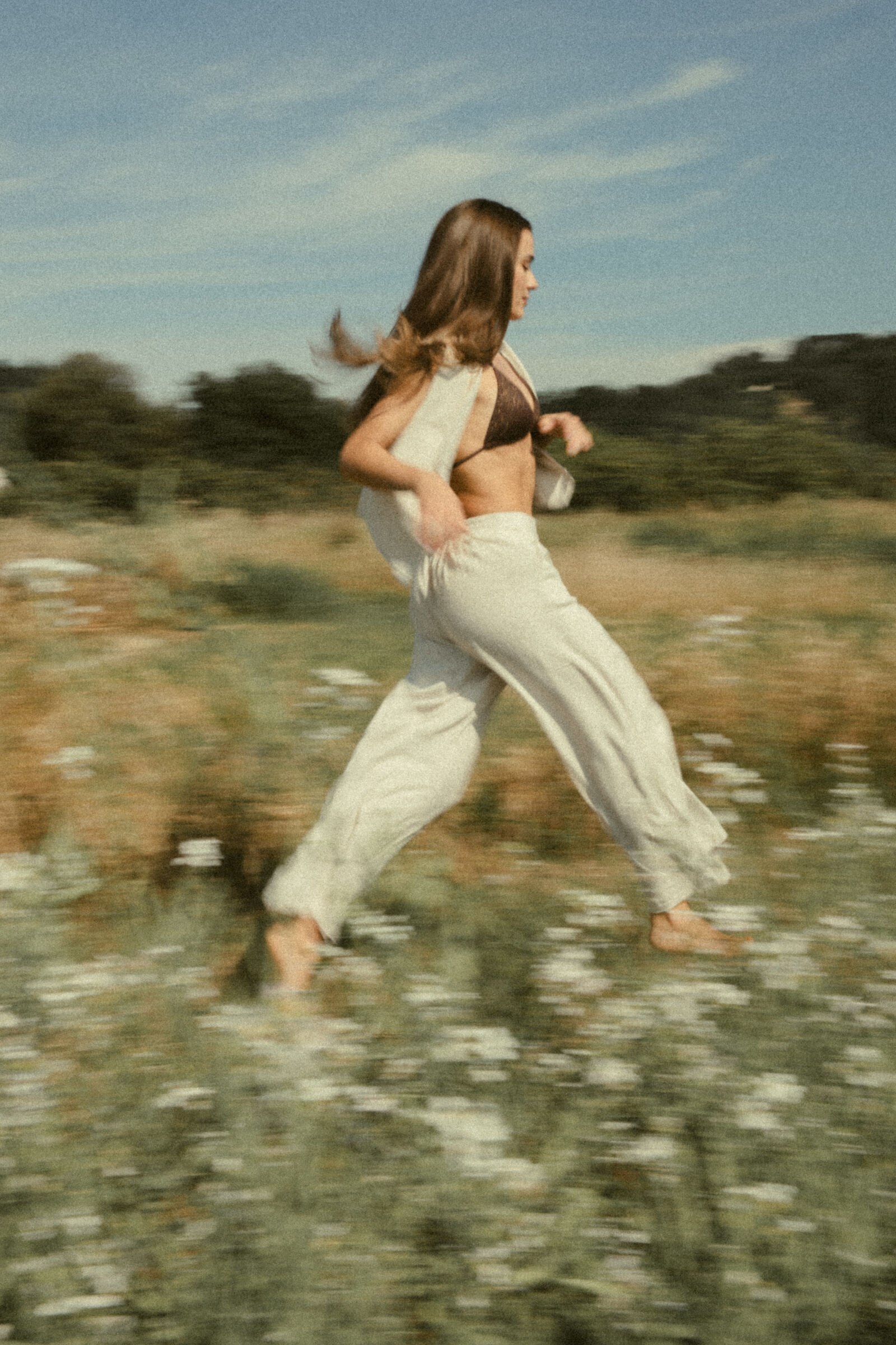 Benedetta (panning mode)