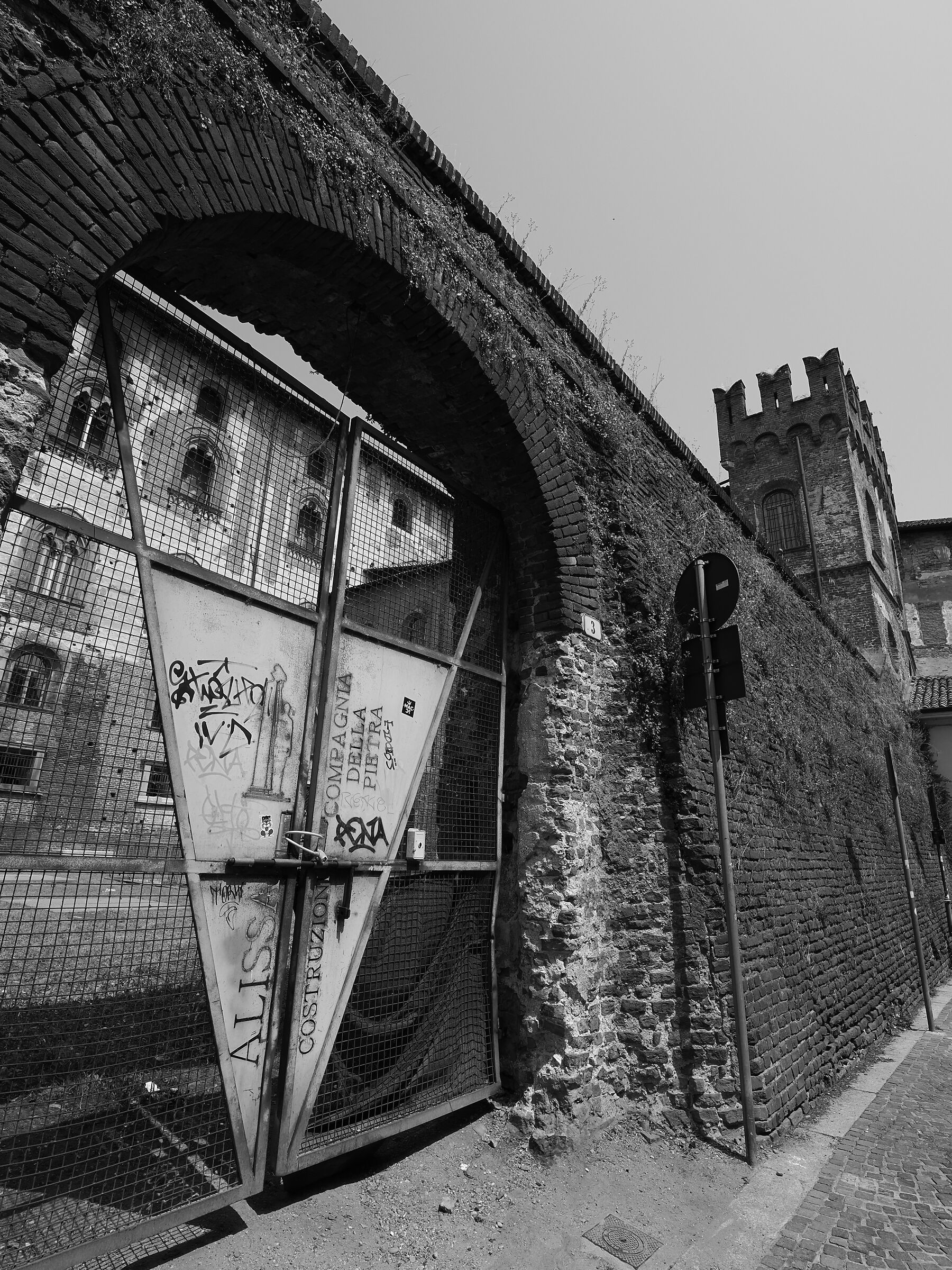 La Compagnia della pietra e le Dame