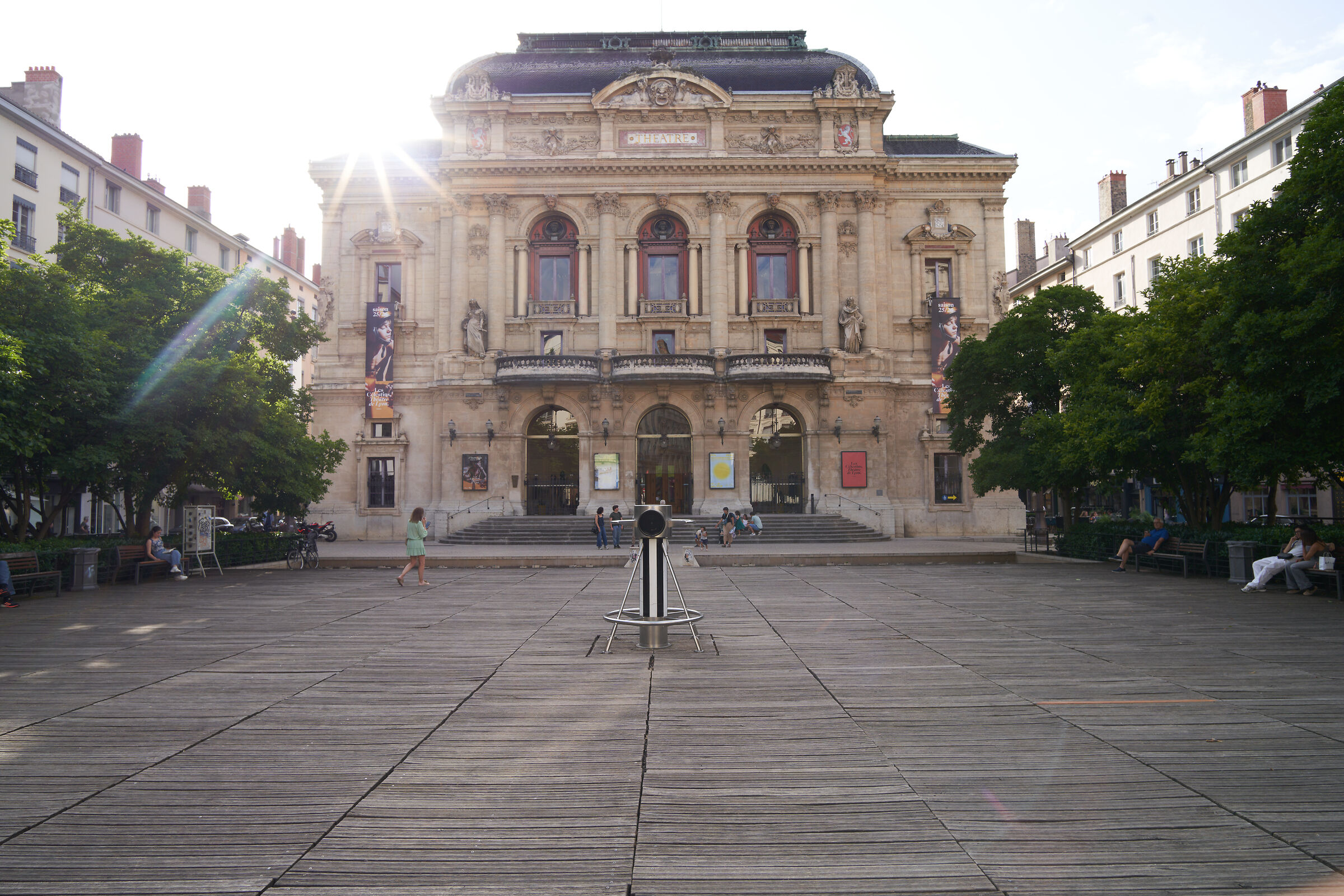 Test cv 21/3.5 E - Worst backlight