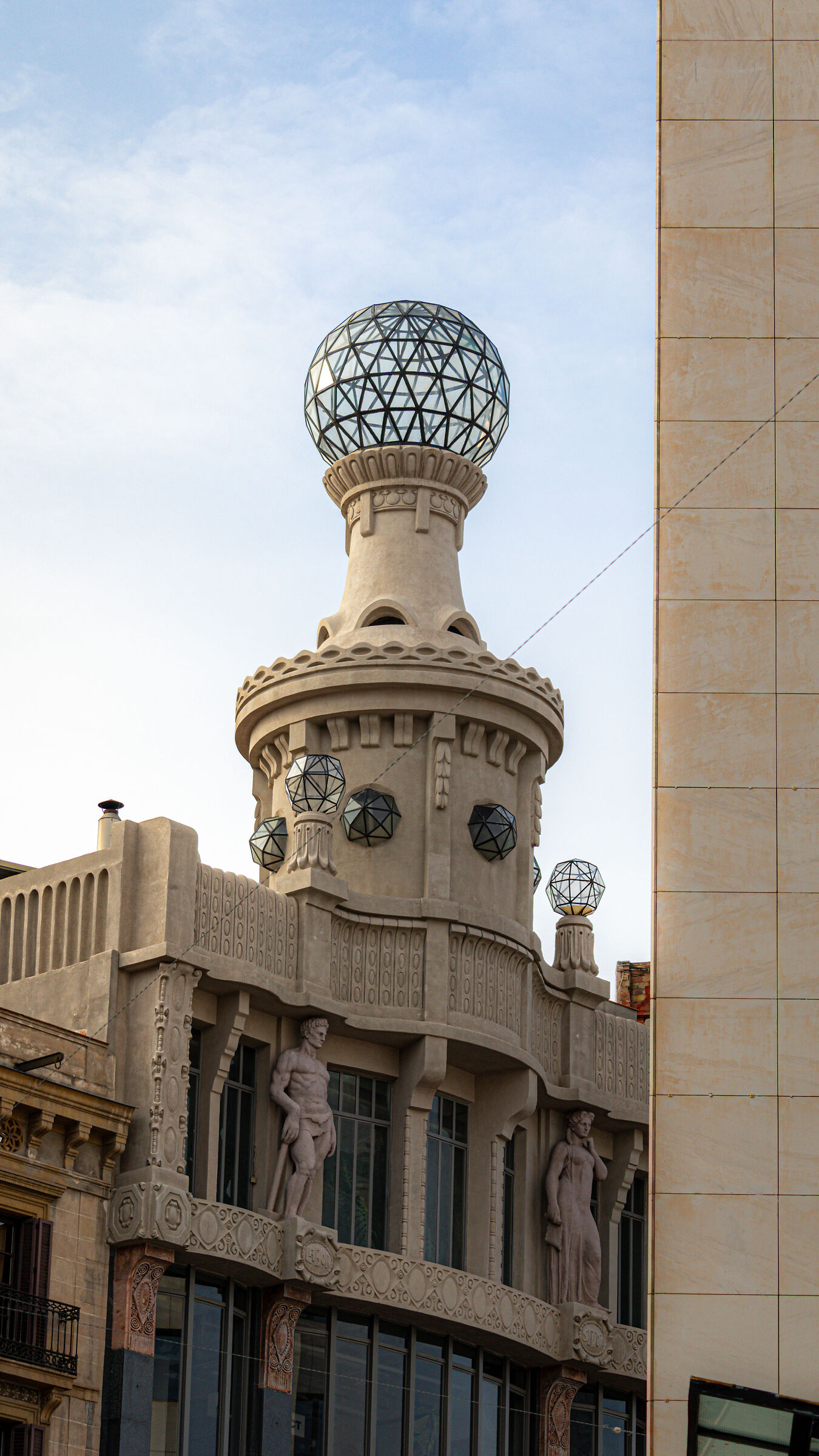 edifici
