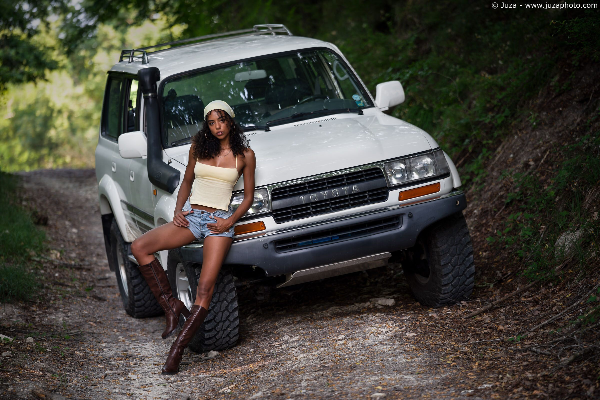 Miriam Nan - Toyota Land Cruiser