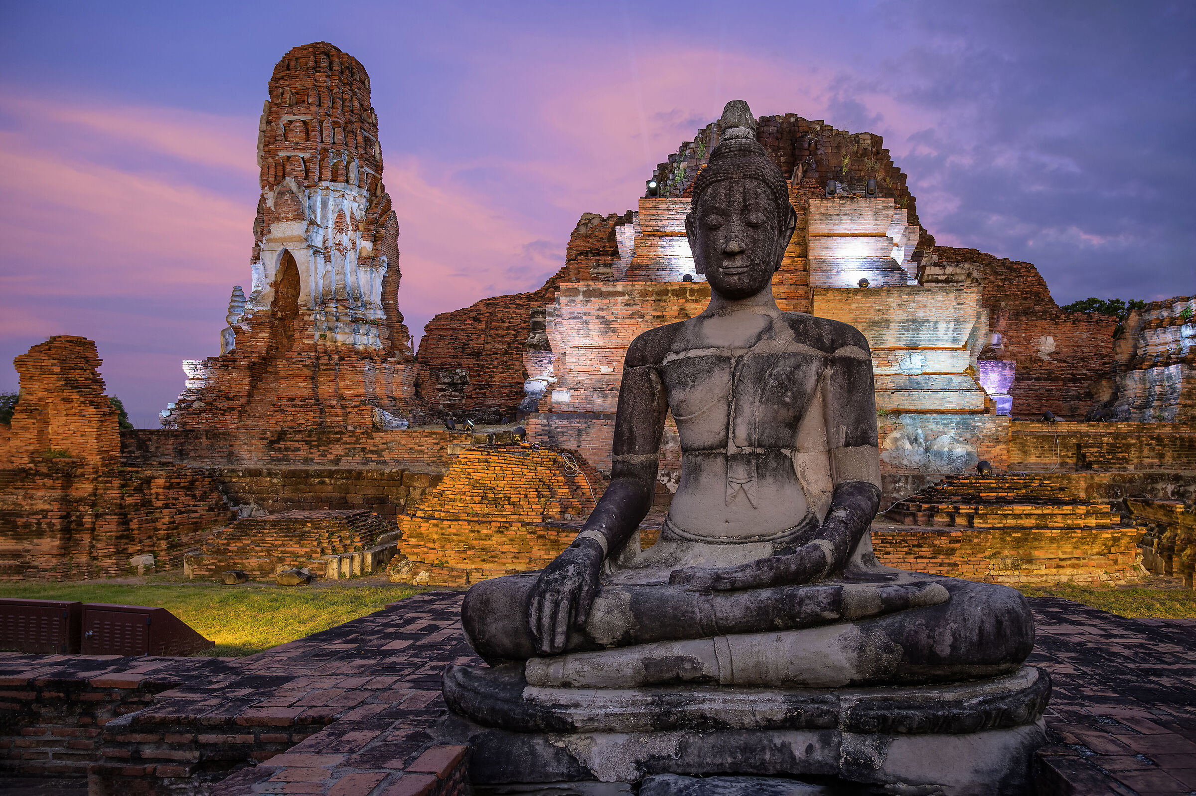 Sunset in Ayutthaya