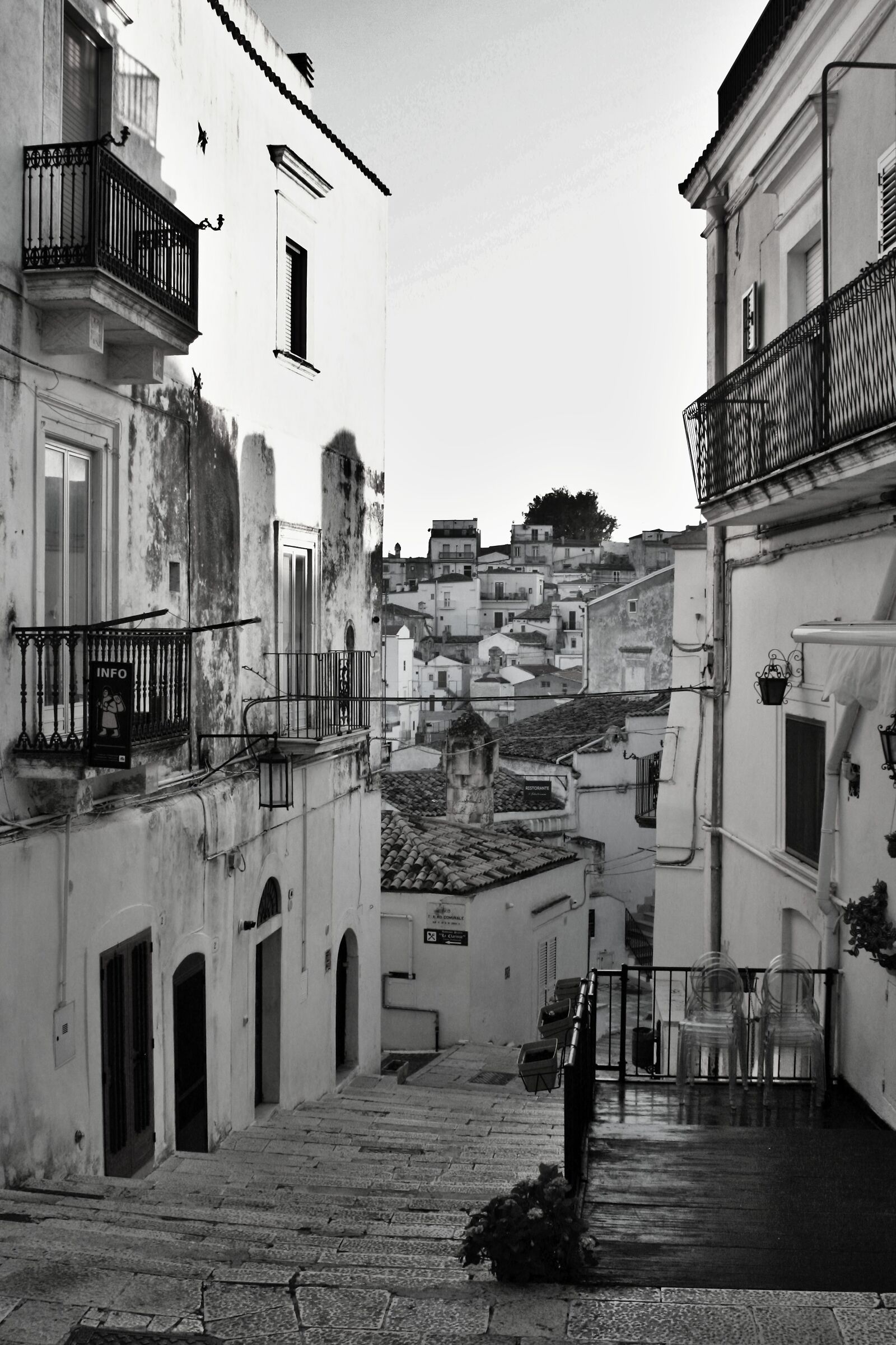 Monte Sant' Angelo, glimpse