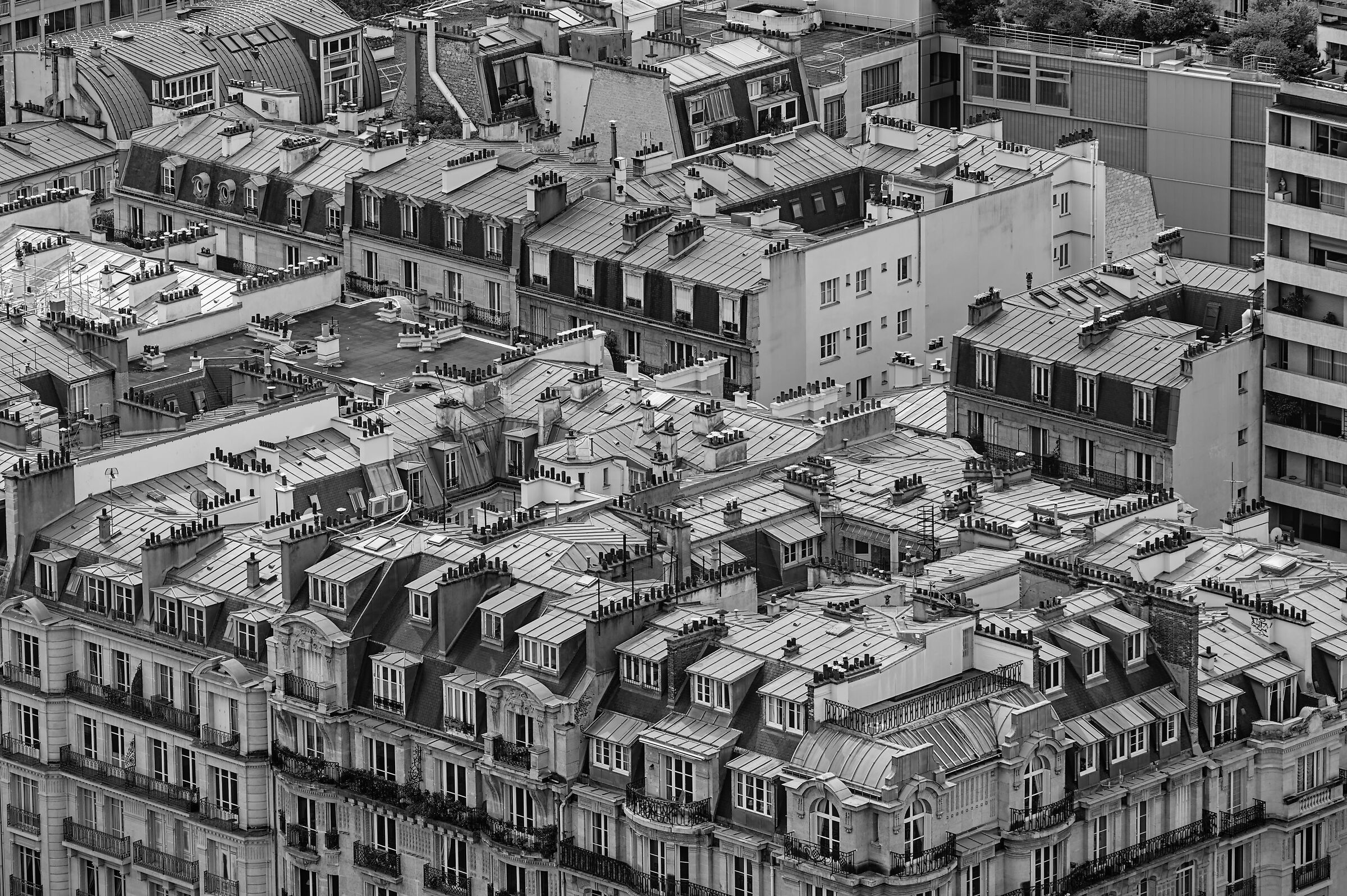Parisian geometries