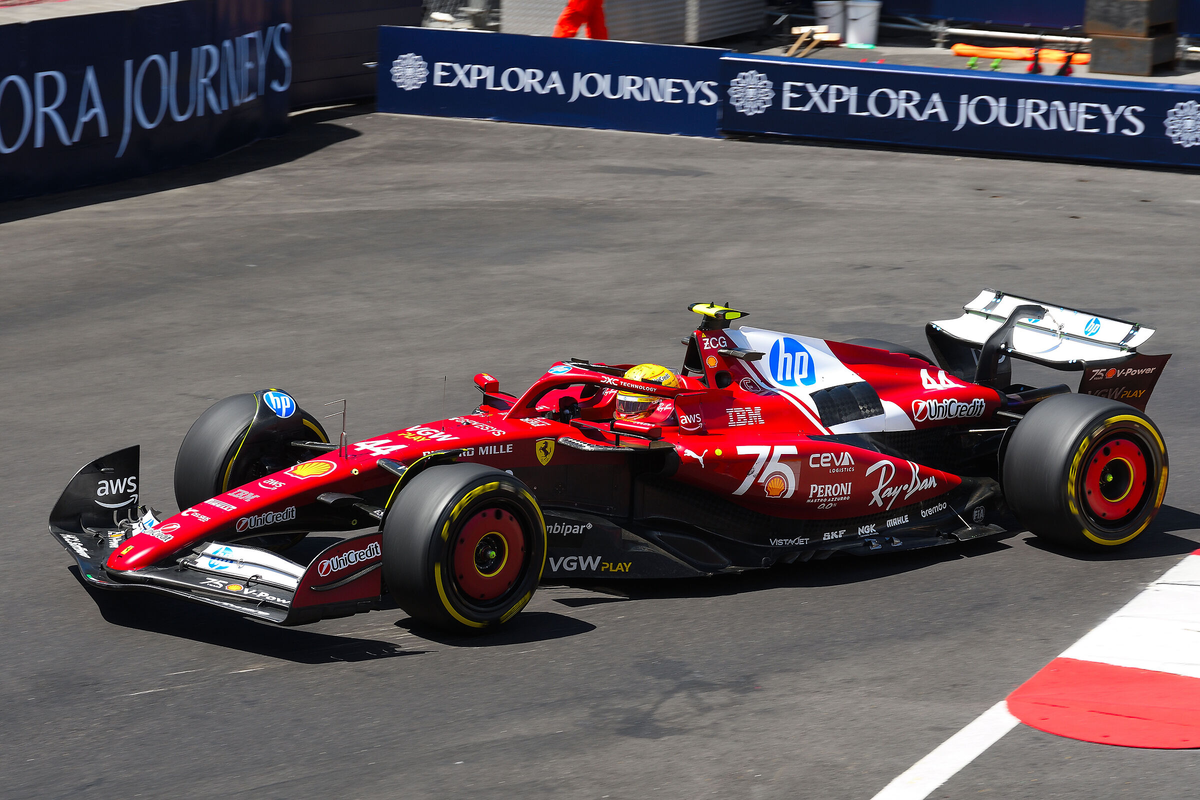 Lewis Hamilton - Ferrari SF25