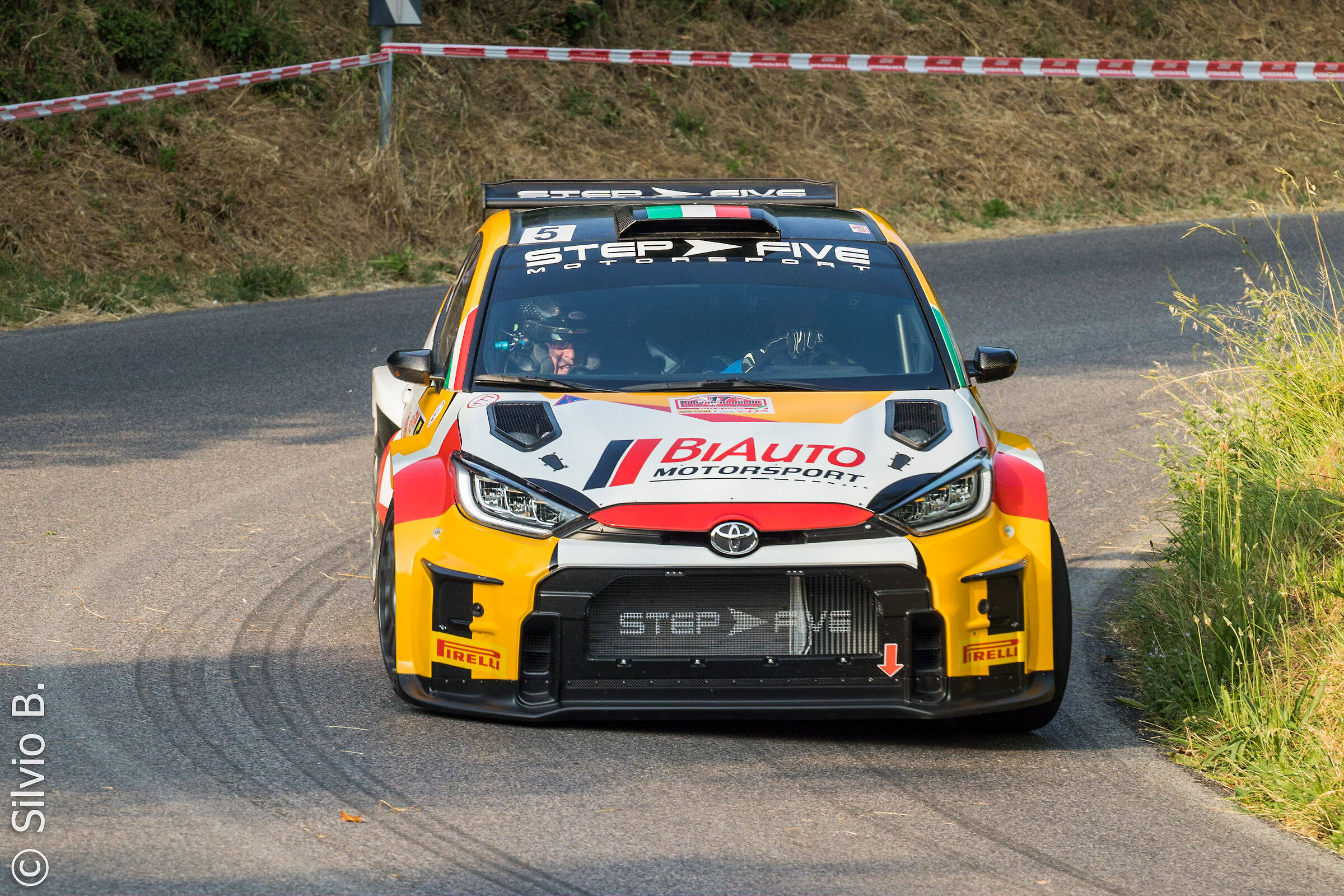 Rally Reggello-Signor/Michi(Toyota Yaris GR)