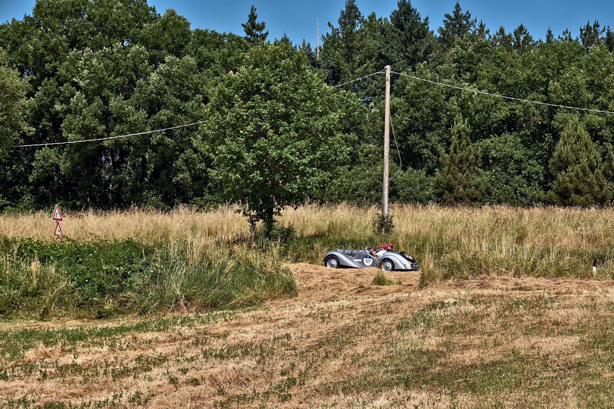 Jones/Middleton - f.n. BMW 328 - Stia