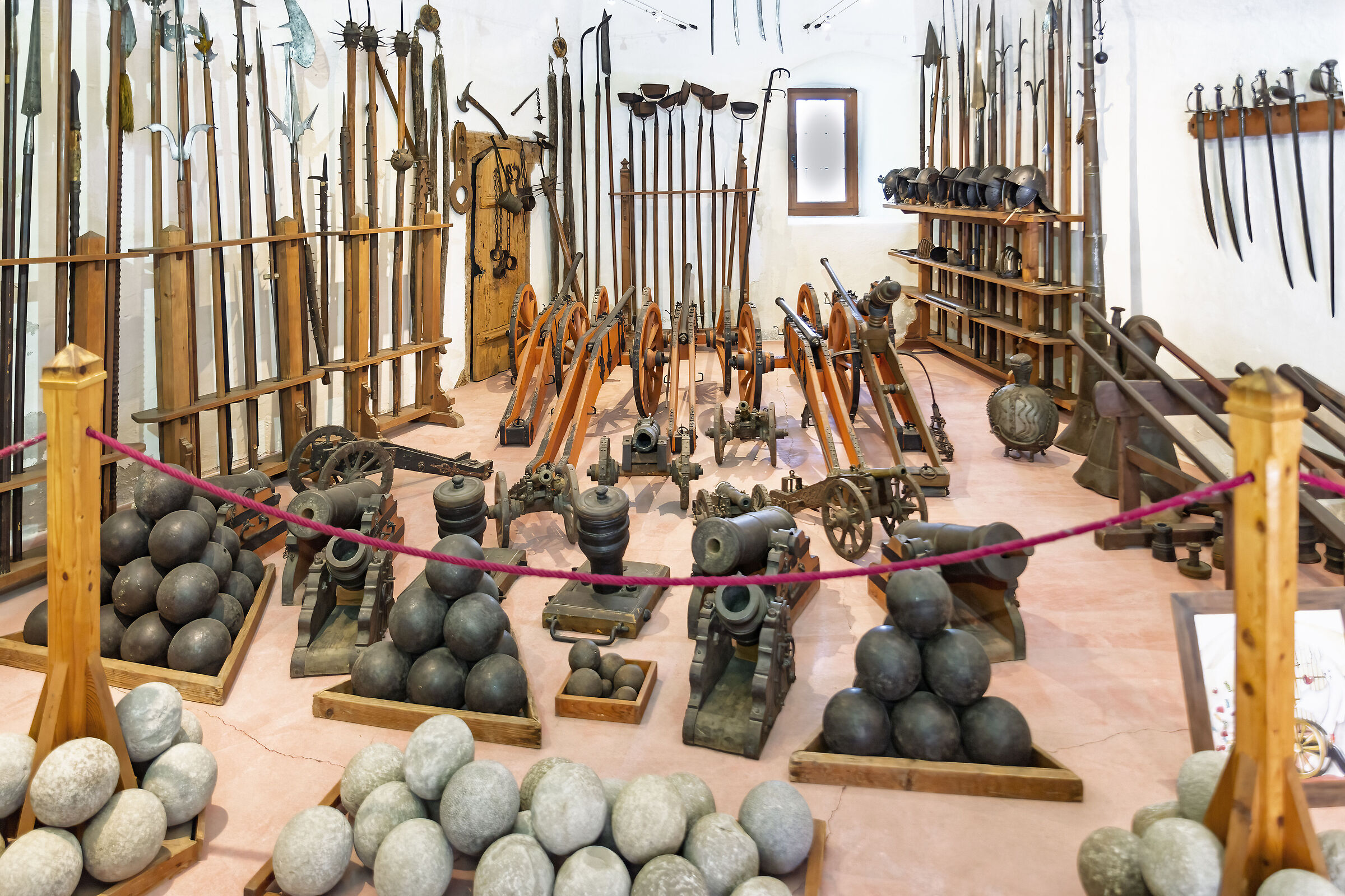 Hall of Arms in Tratzberg Castle
