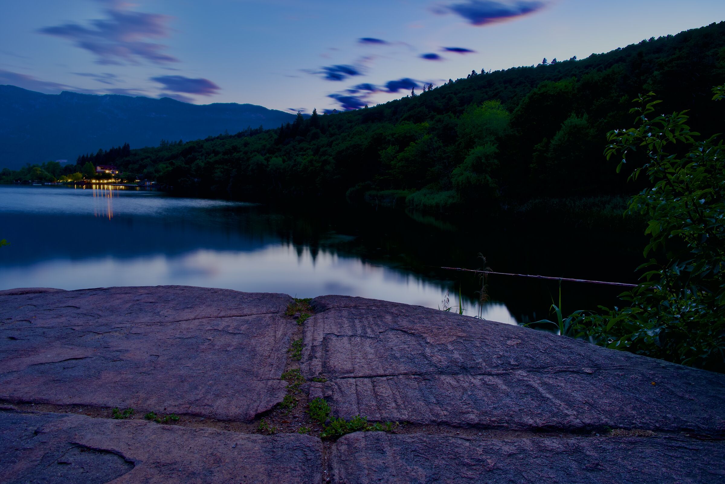 Evening falls on Lake Monticolo