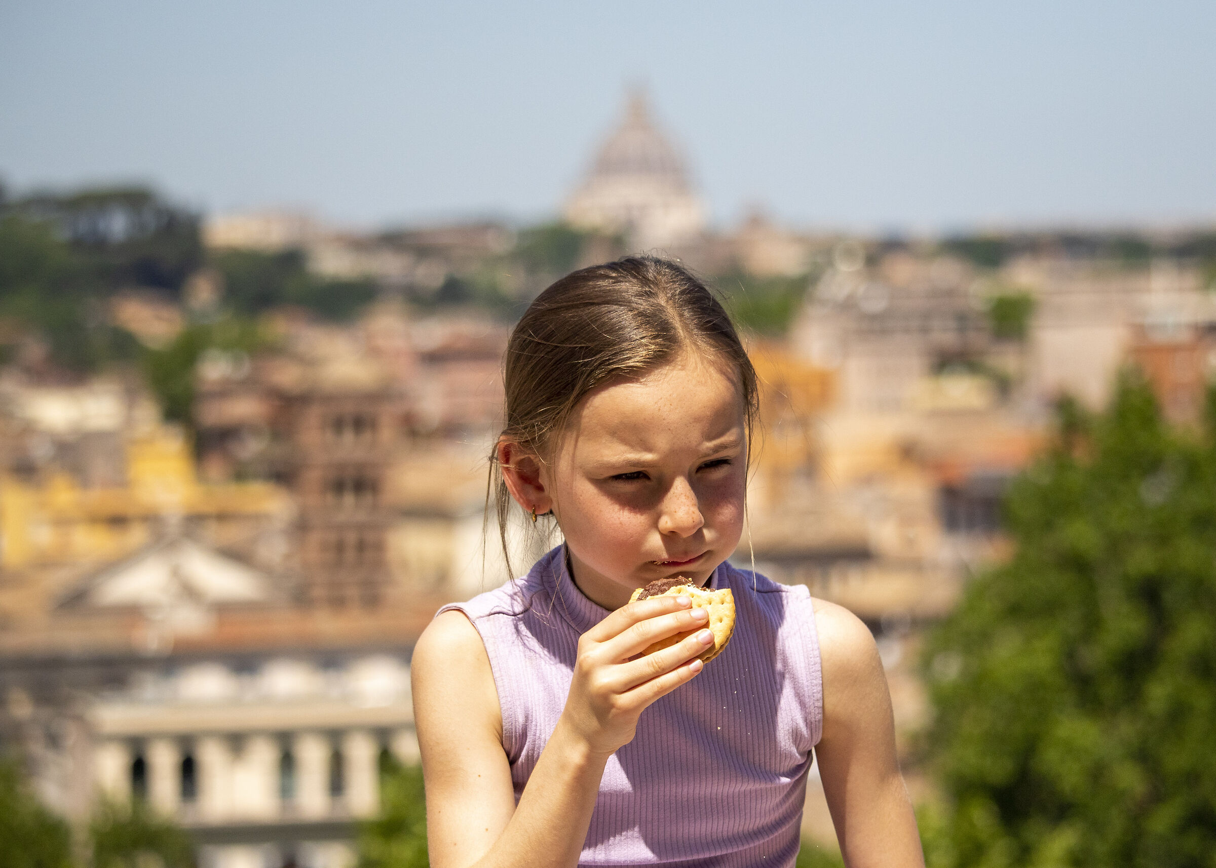 Rome is beautiful but it makes you hungry... cultural (4 pho...