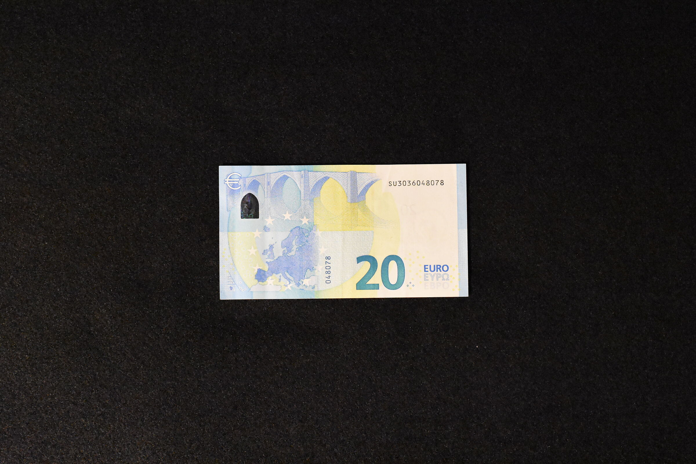 @ " ISO 12 Mila 800 ", Tamron 35 F. 1.4- Nikon D 7...