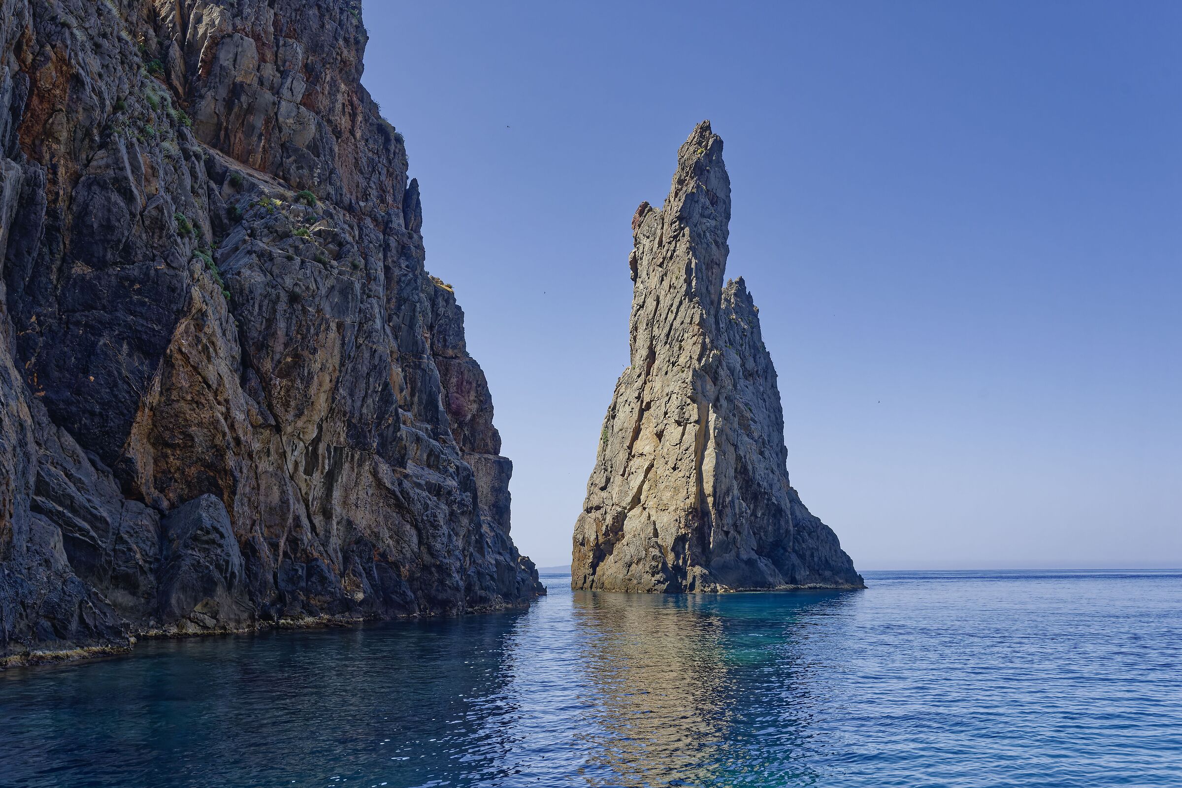 Sea Pyramid