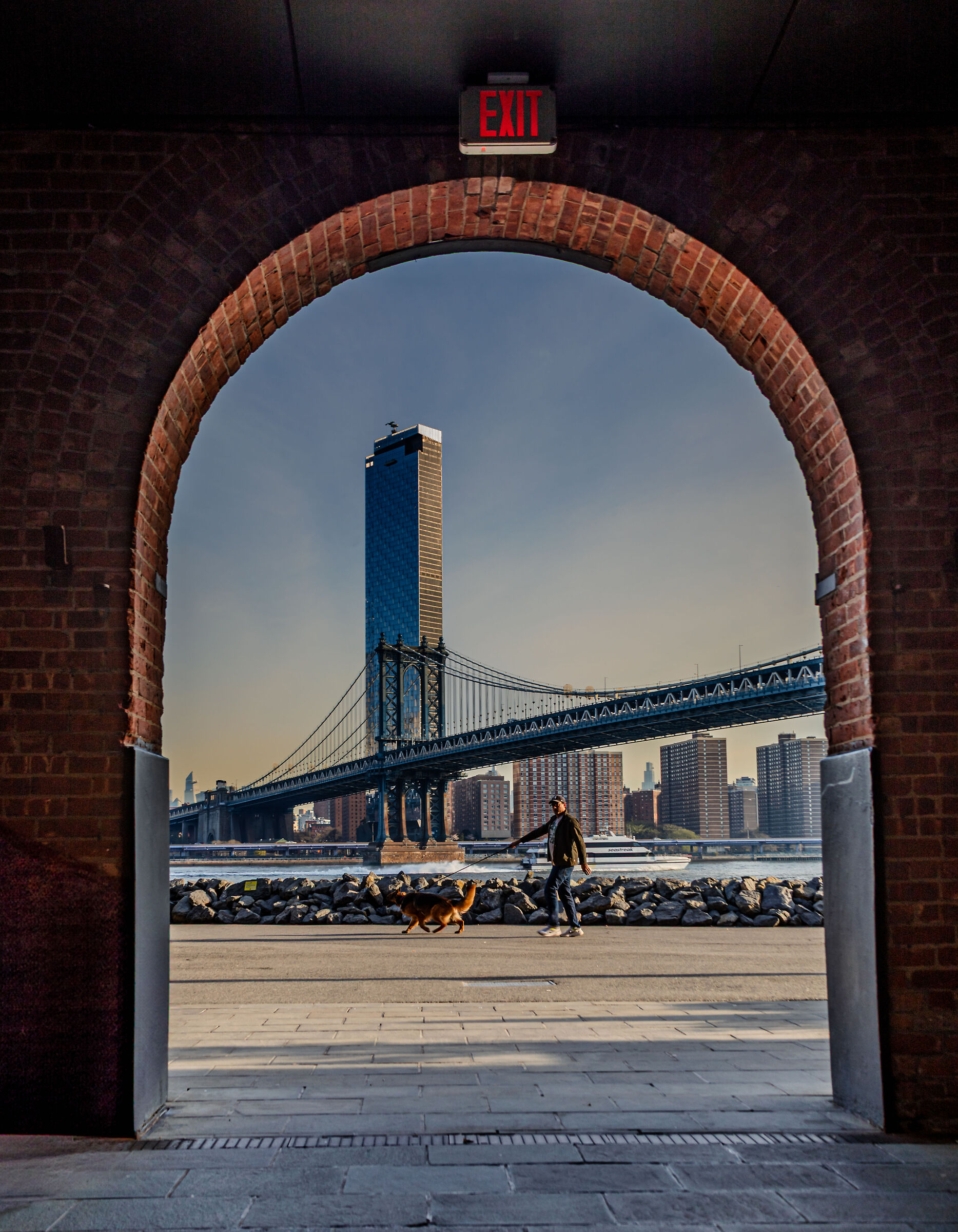 Manhattan bridge- Brooklyn