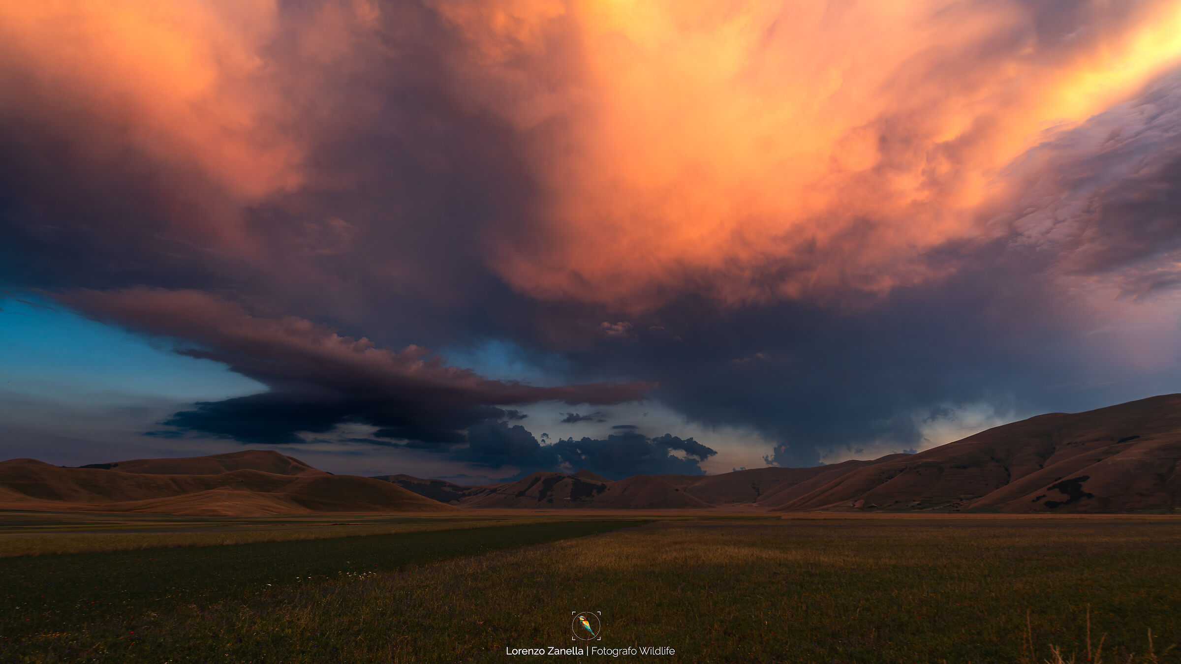 Tempesta su Castelluccio di Norcia