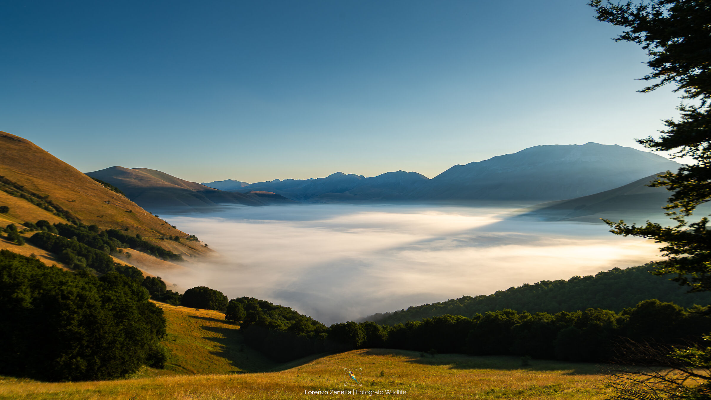 Alba a Castelluccio di Norcia