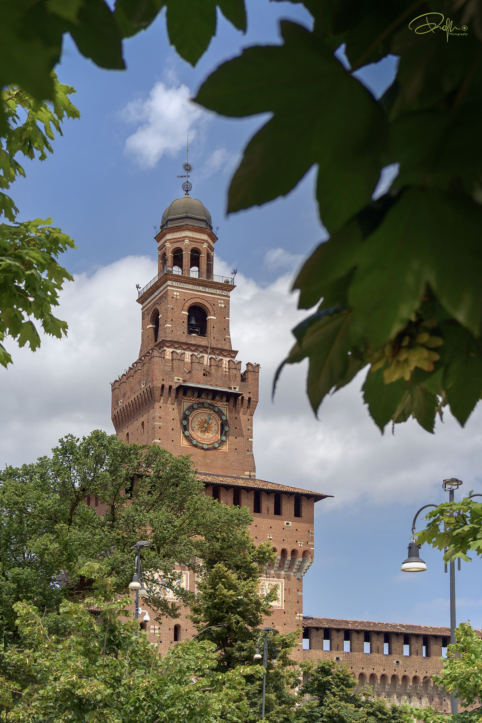 Torre del Filarete , Castello Sforzesco Milano