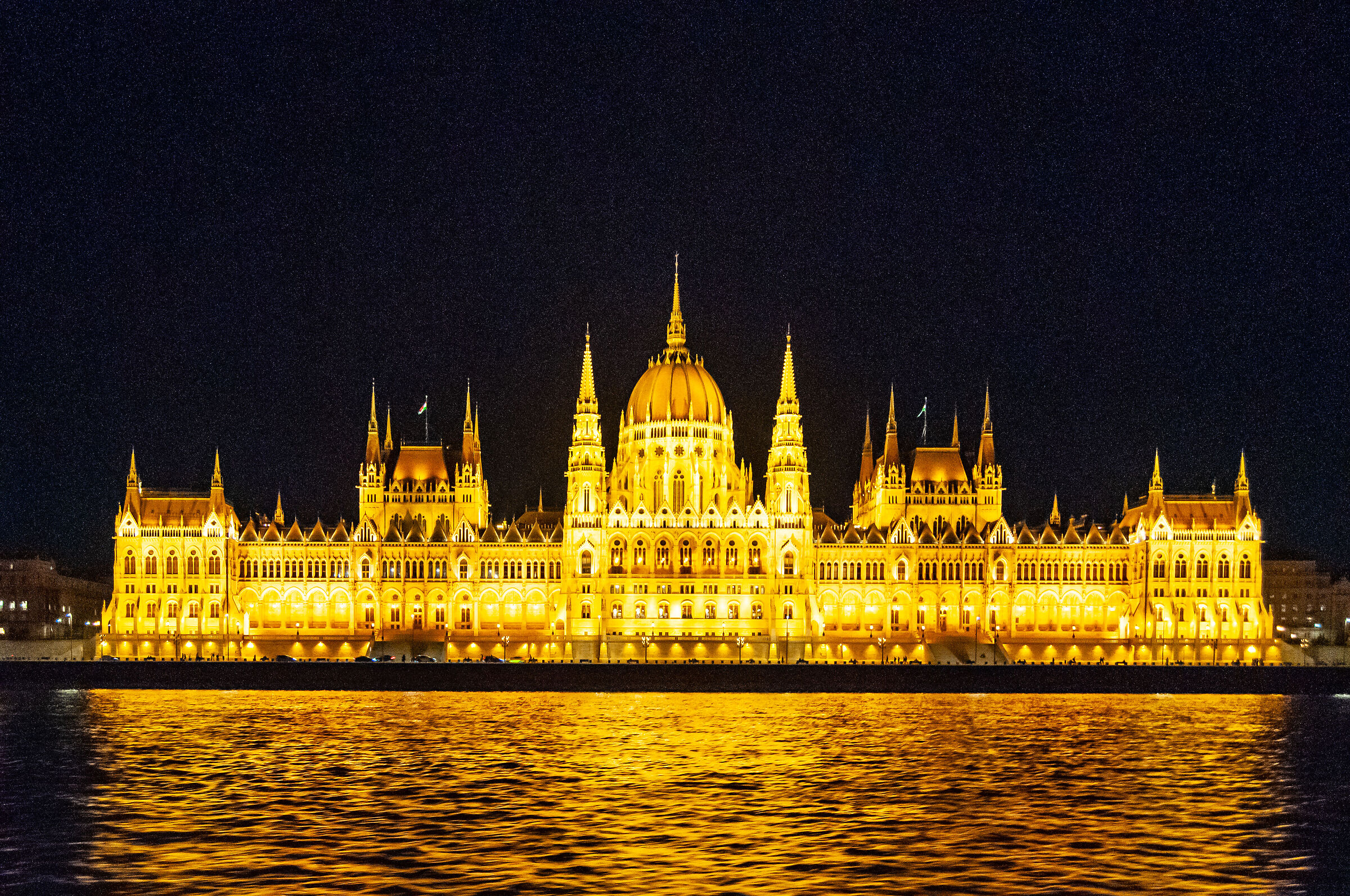 Palazzo del parlamento di Budapest
