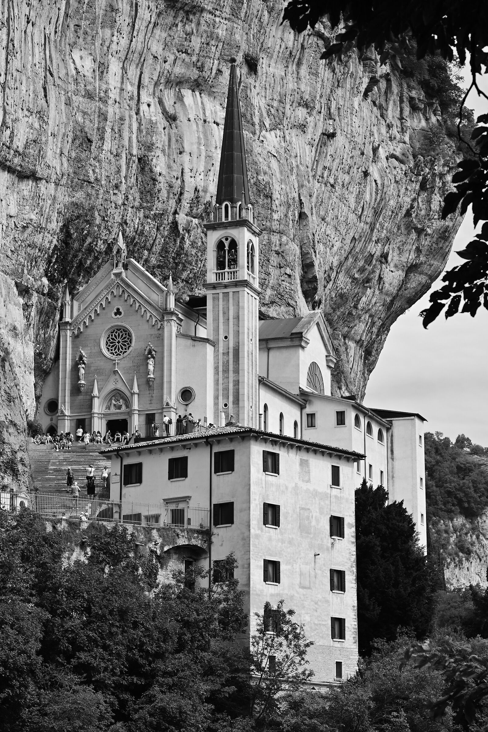 Madonna della Corona