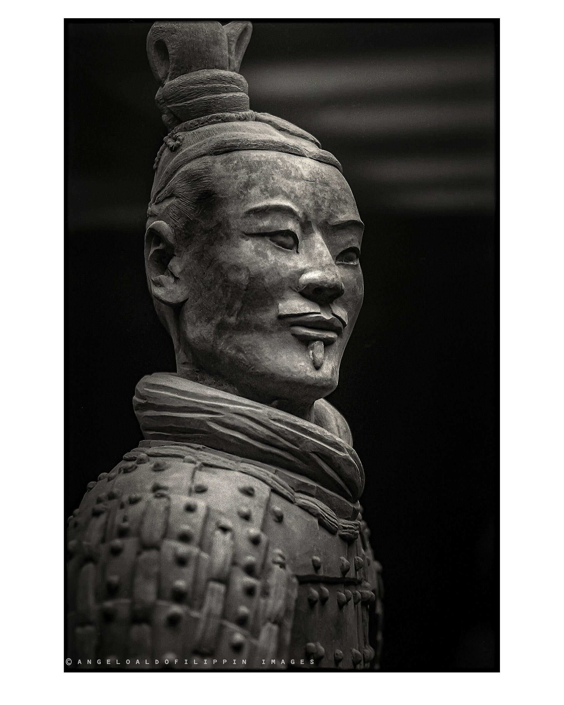 Xi'An, China 2005: Terracotta Army ( ilford HP5 )
