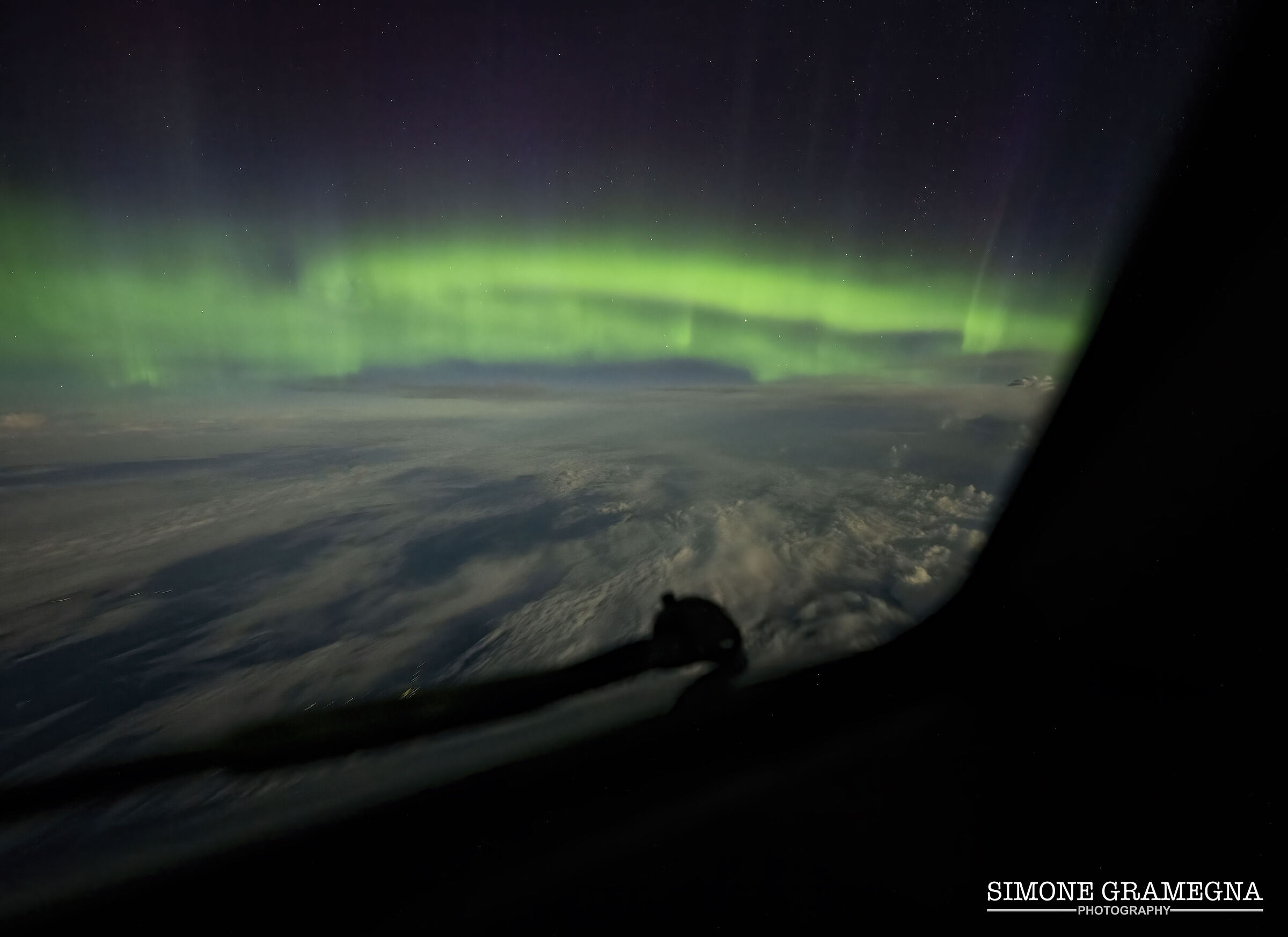 Northern Lights flying over the Atlantic
