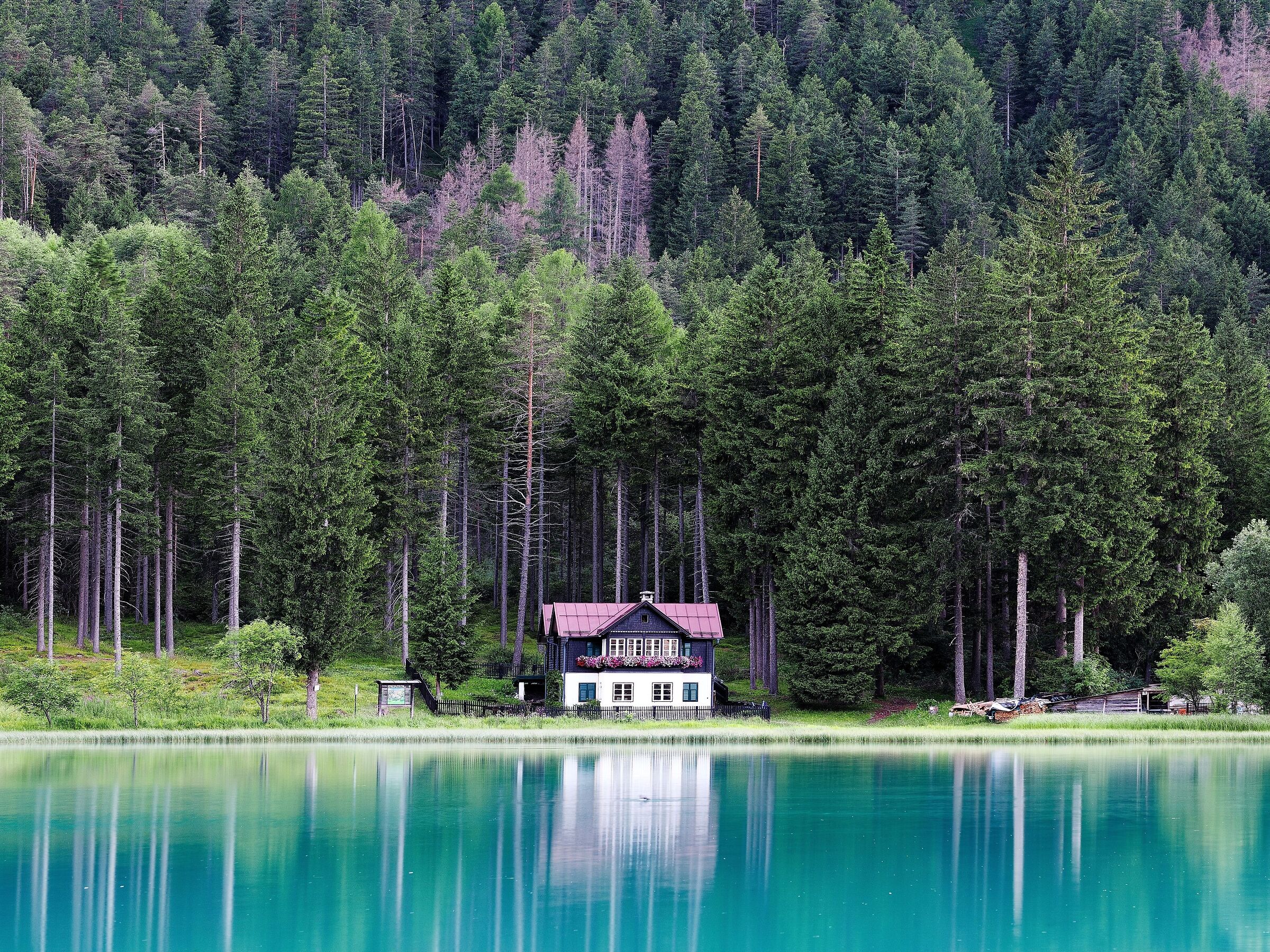 The Casina by the lake