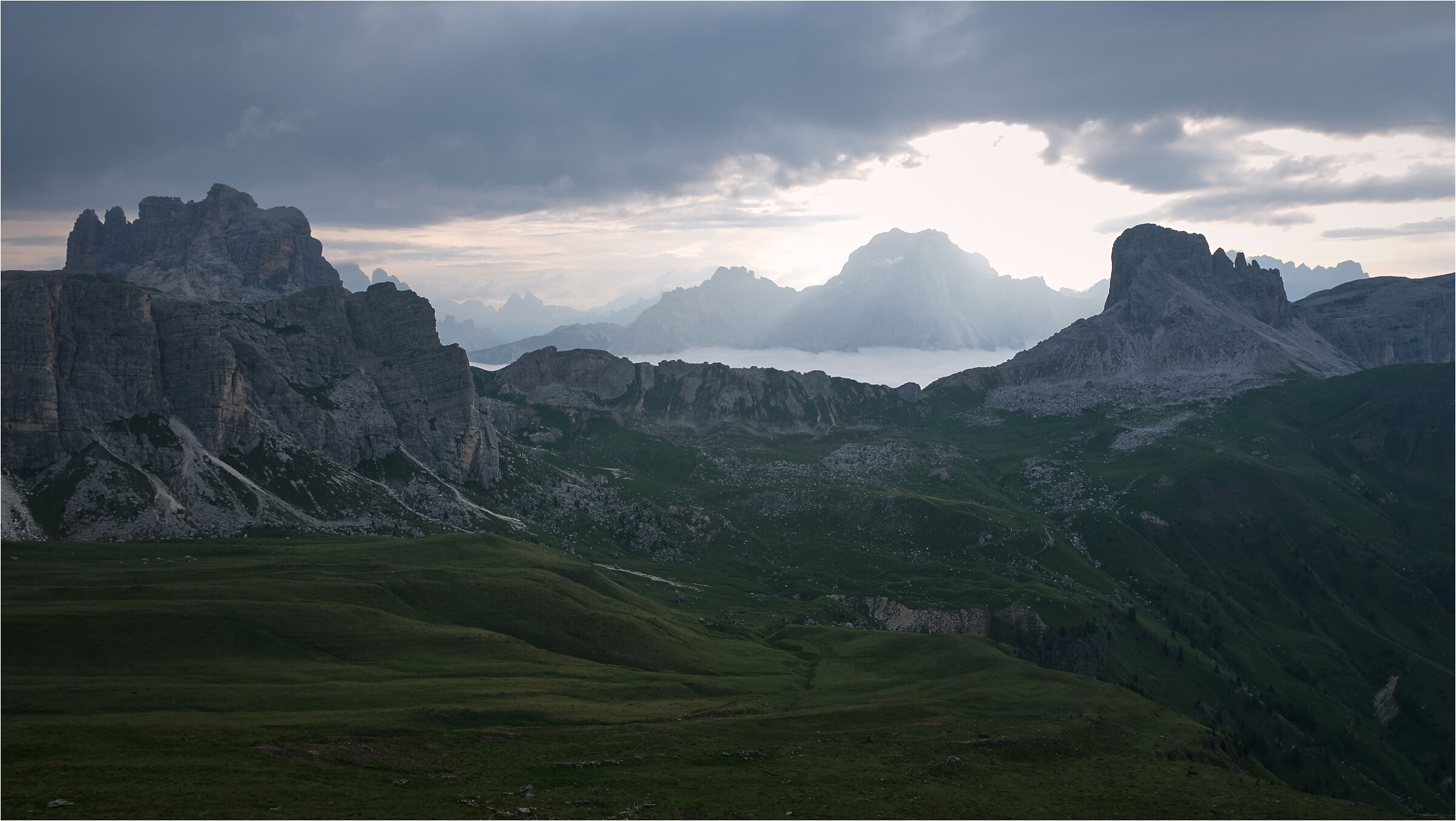 -threatening clouds-