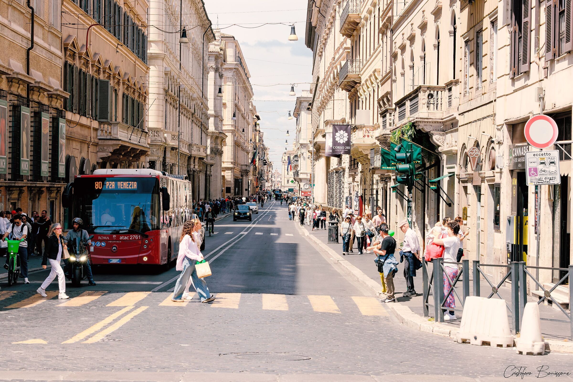 Via Del Corso Roma