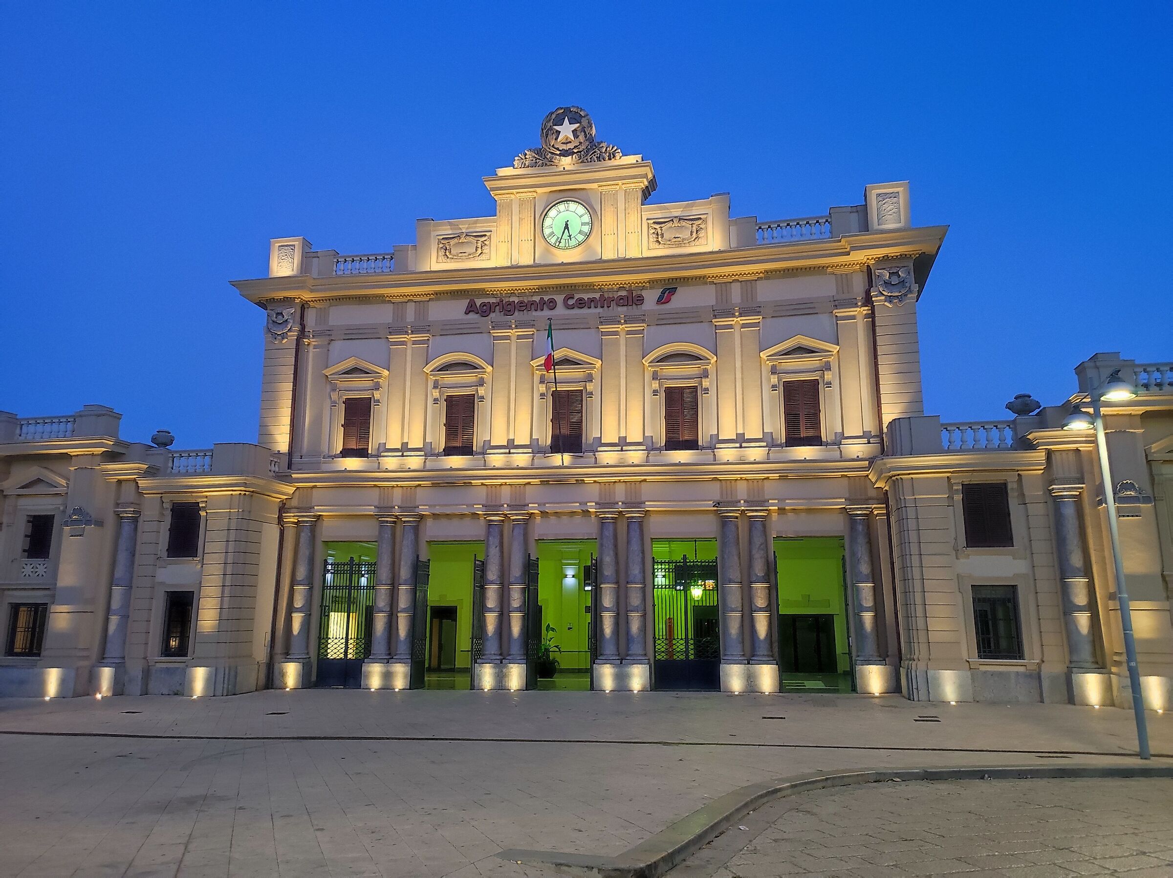 Incredible.... Nobody