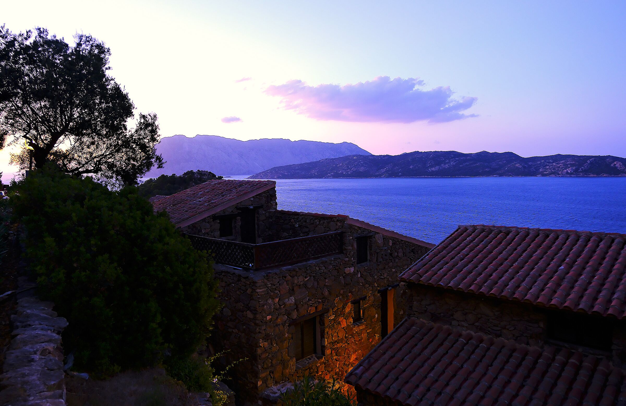 Di fronte a Tavolara