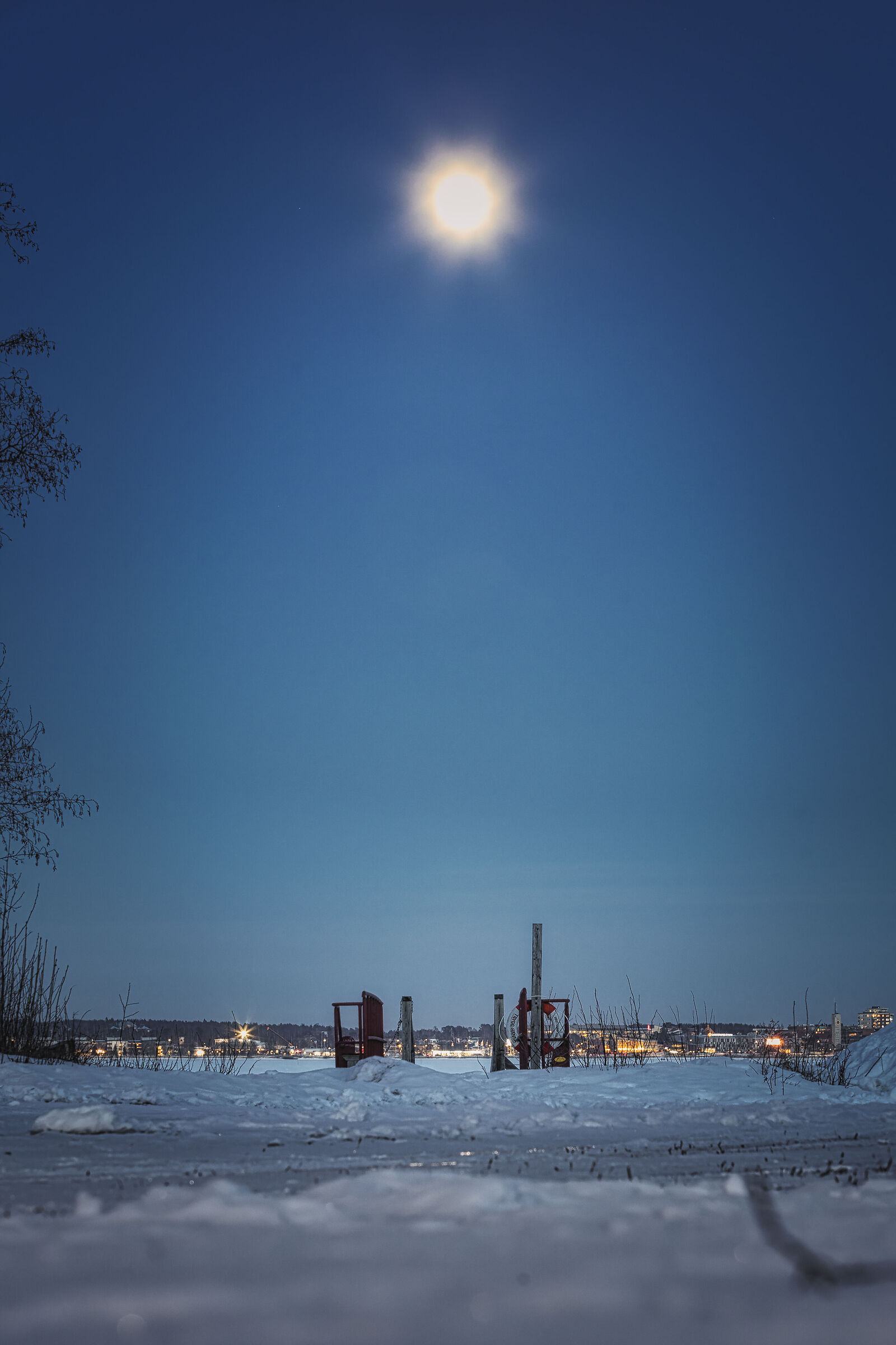 Frozen lake 4