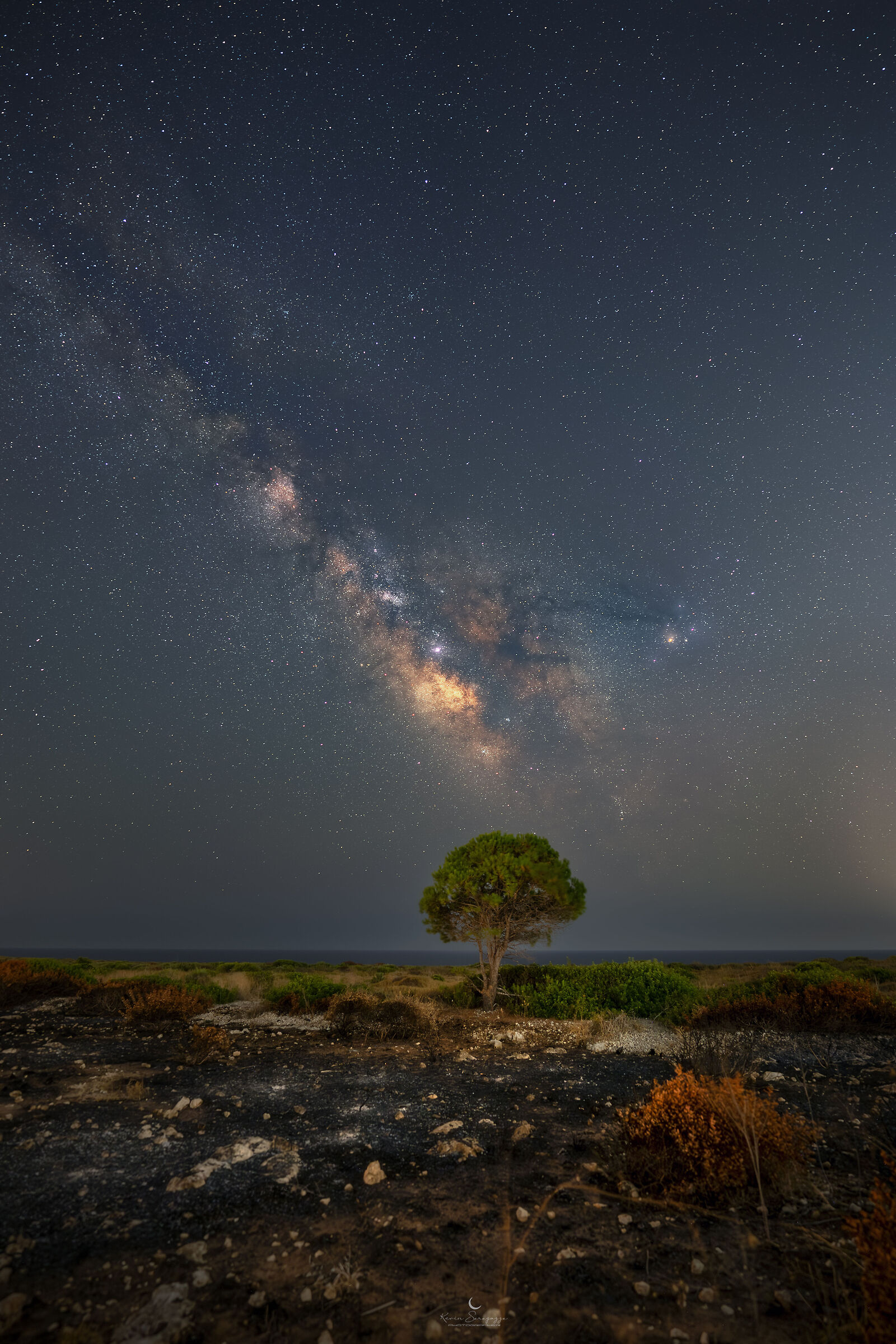 Silence, darkness and stars, the perfect composition