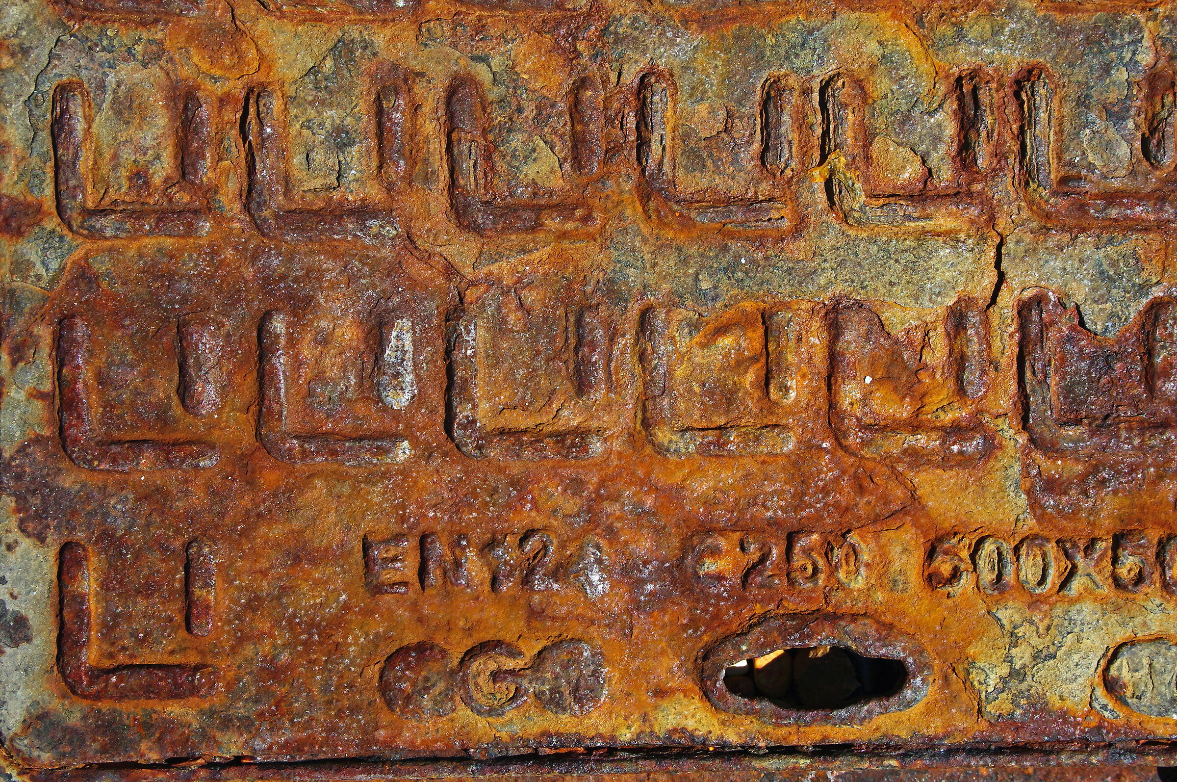 Manhole cover n.4