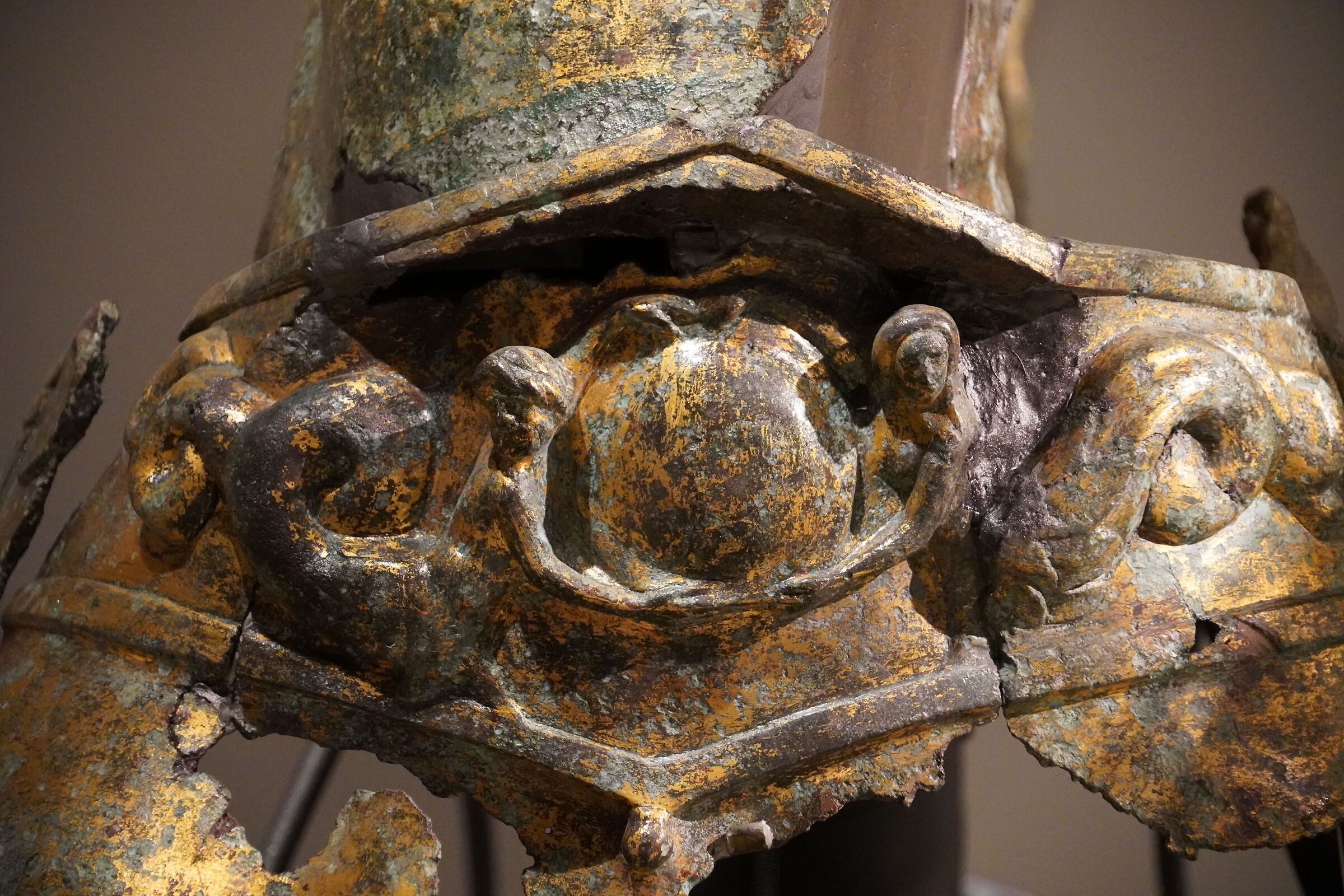 Bronzi dorati del Museo di Pergola (pu)