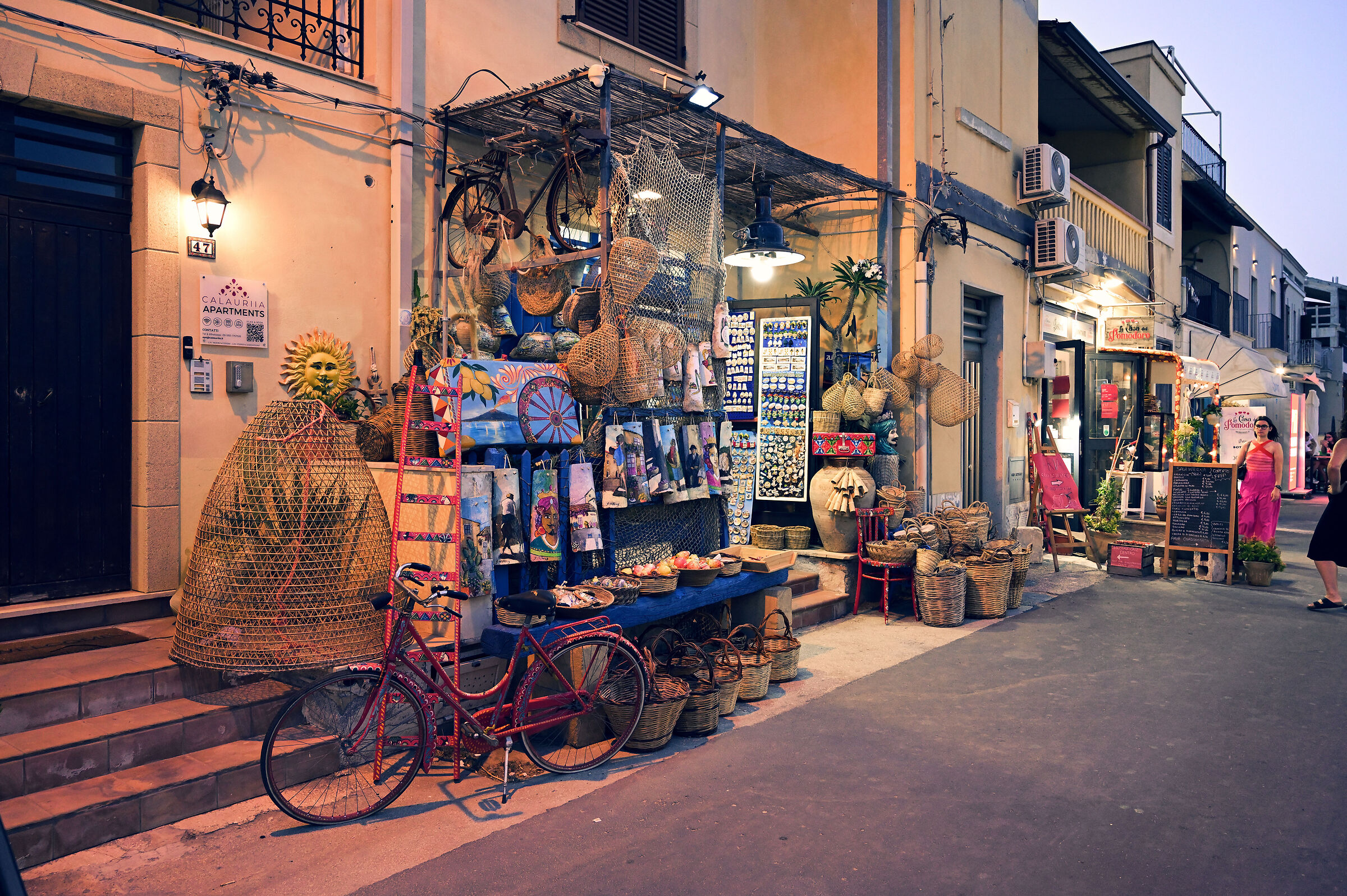 typical shop in Marzamemi