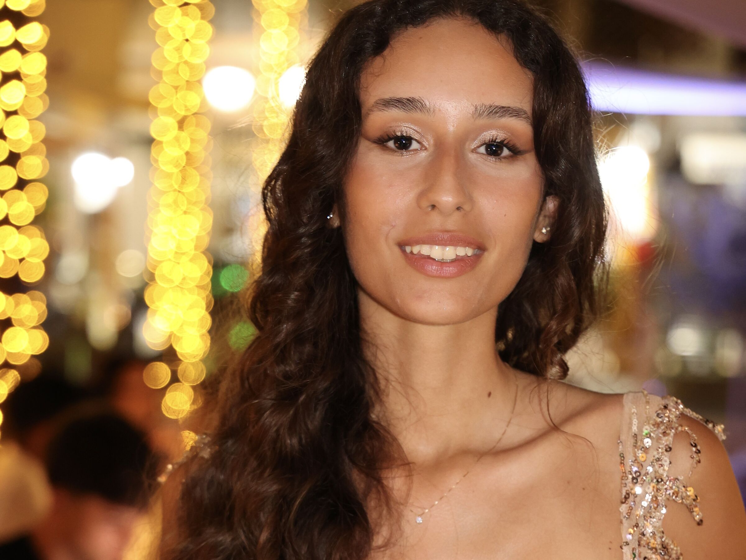 . . . la bella Camilla . . .