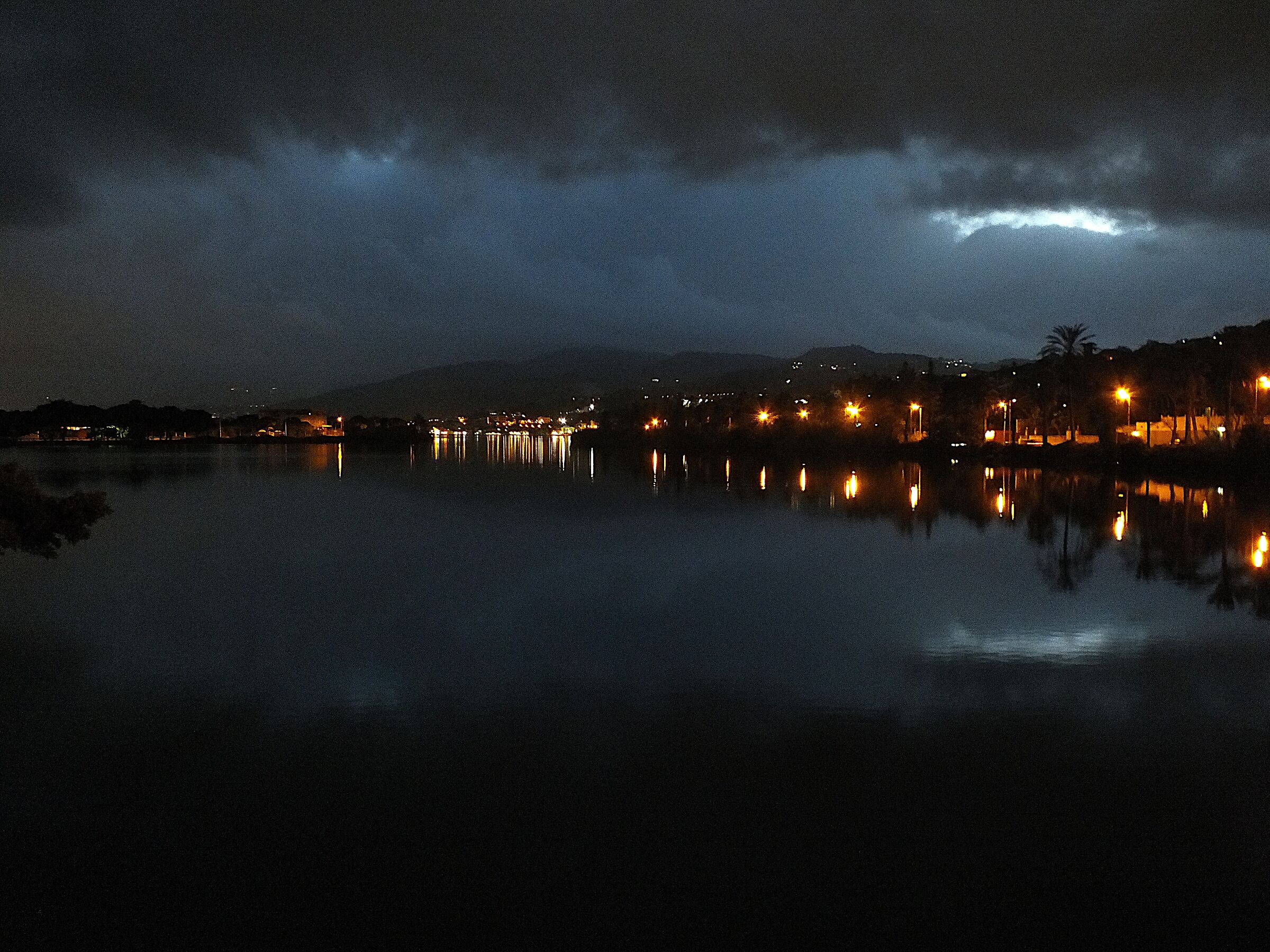 Ganzirri by night