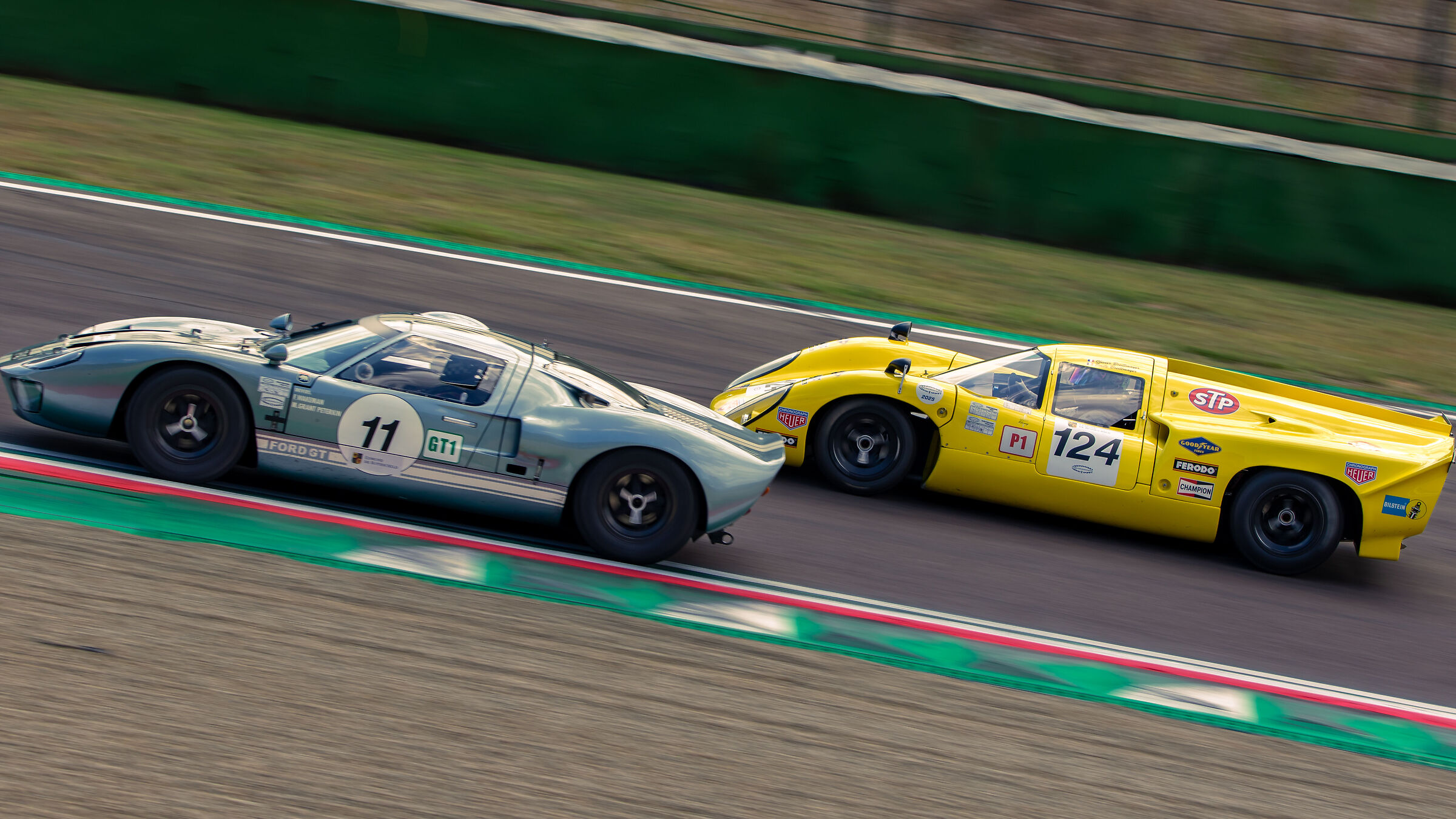 Ford gt40 Vs Lola 70T - Imola Classic 2025
