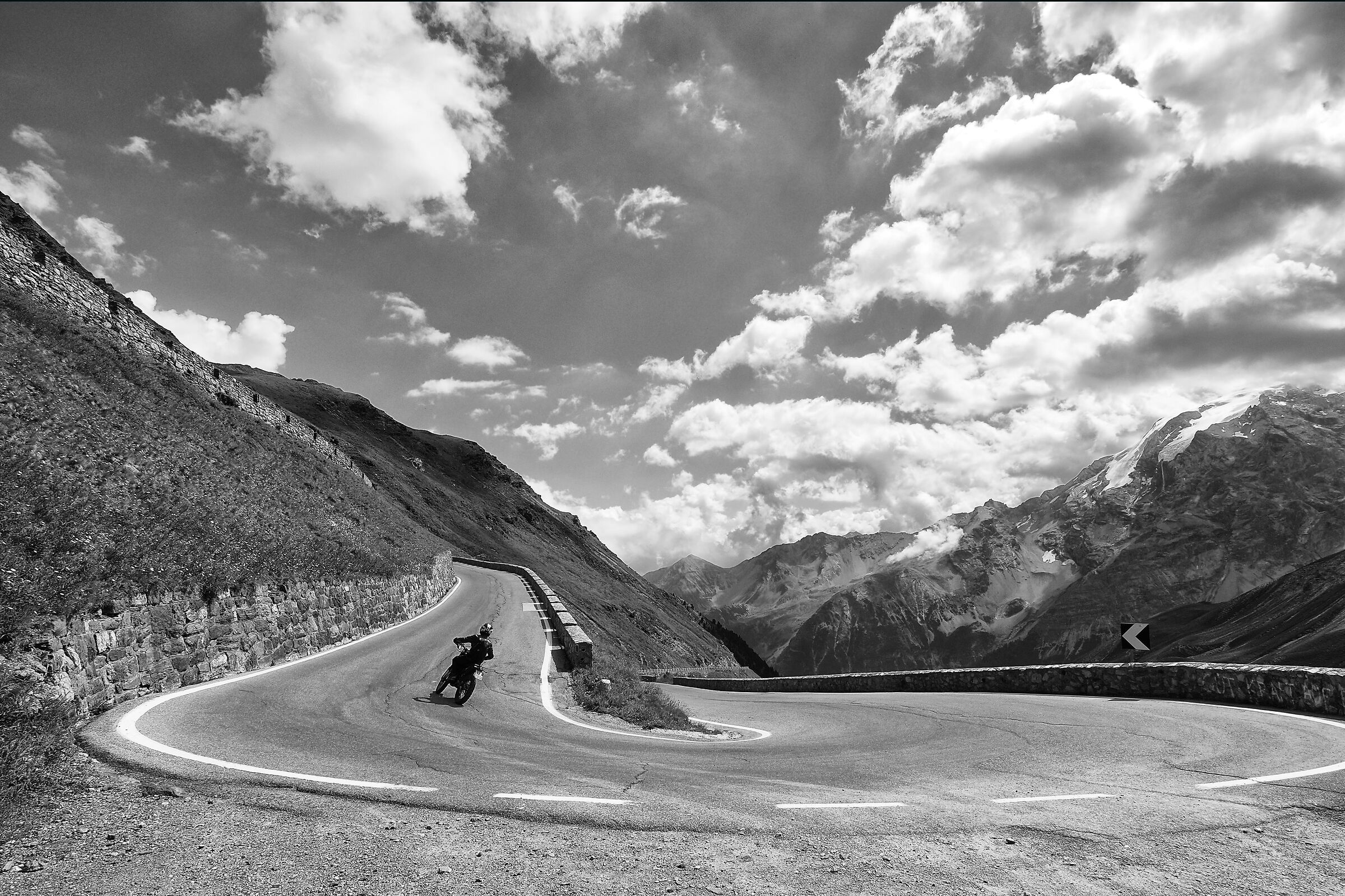 Ascent to the Stelvio Pass