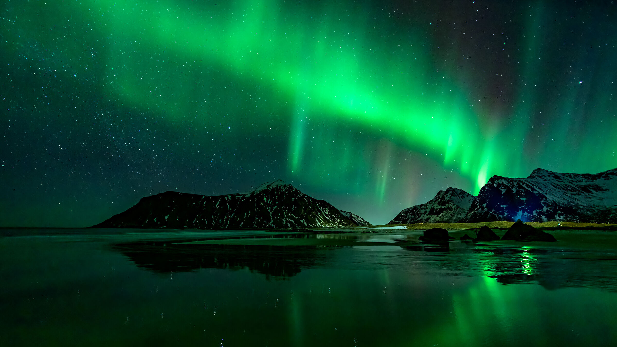 Northern Lights somewhere in the Lofoten II