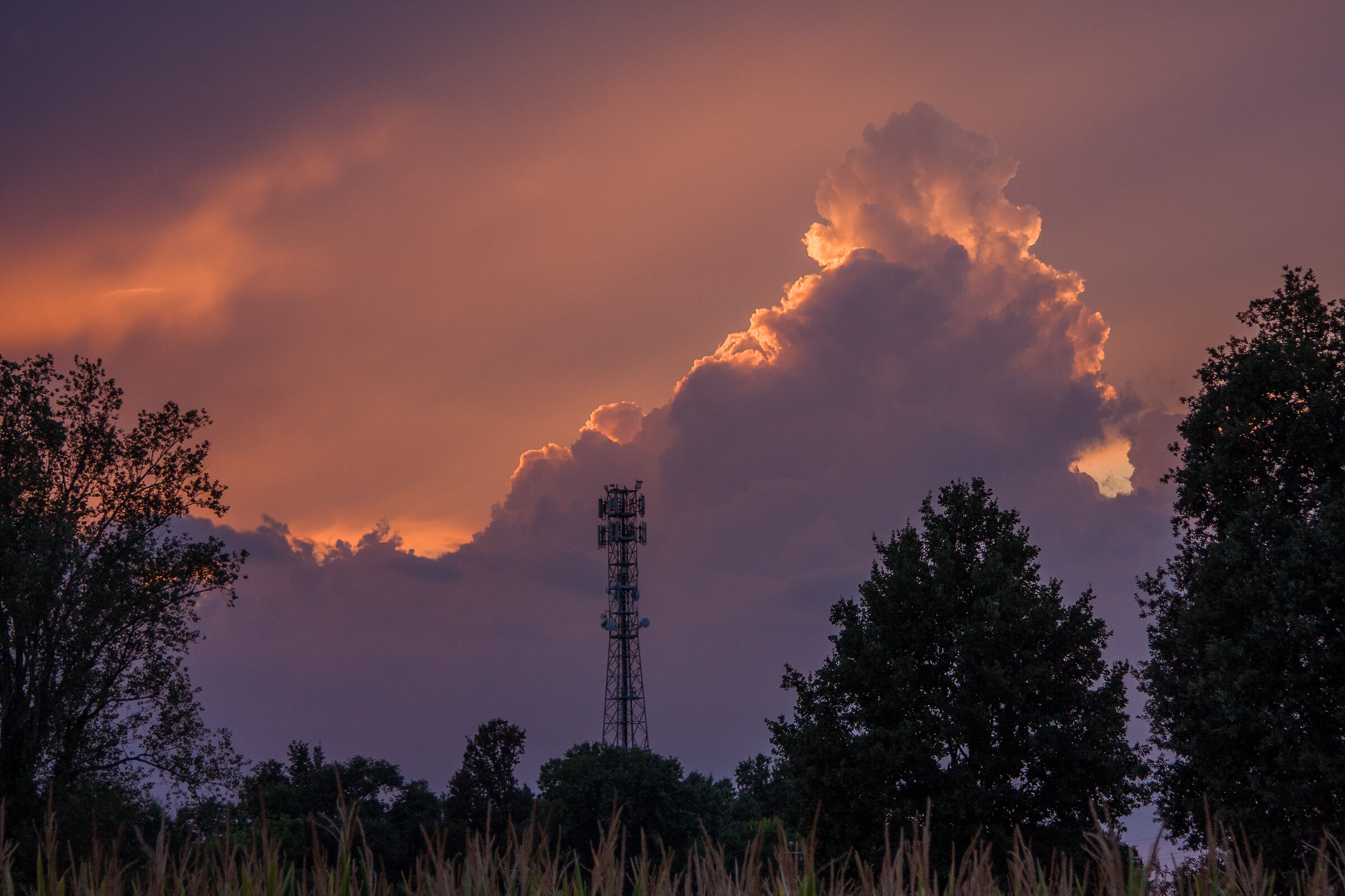 Torre tra le fiamme del cielo