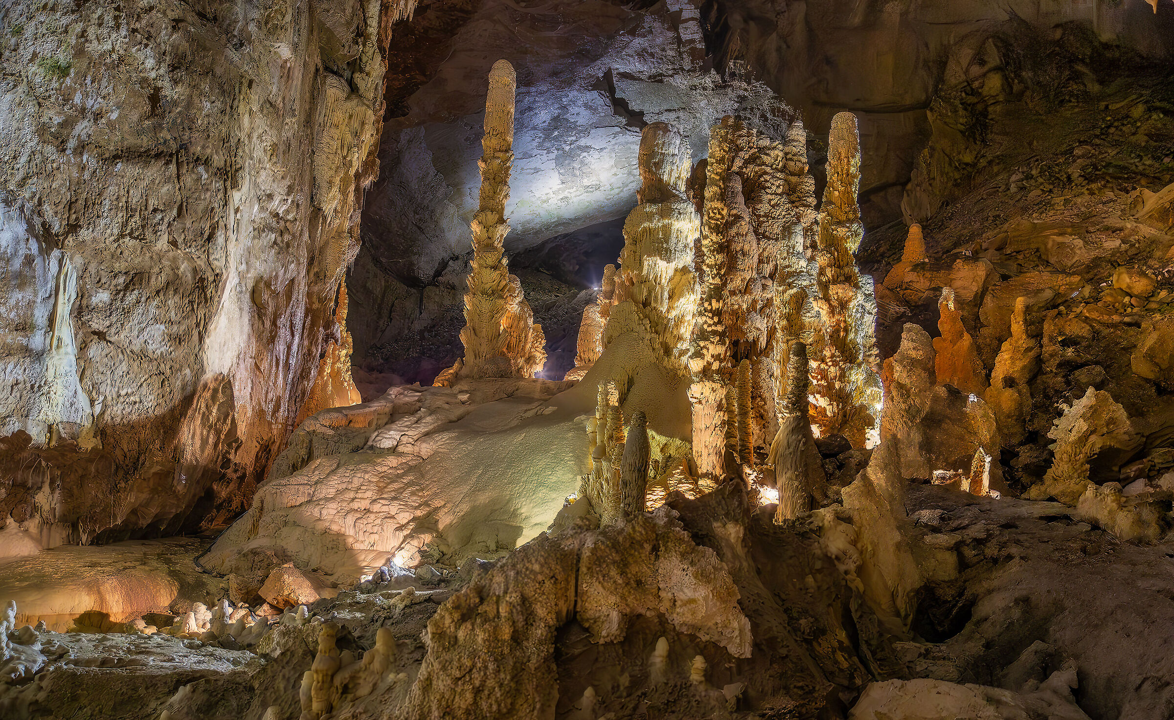 Le grotte di Frasassi