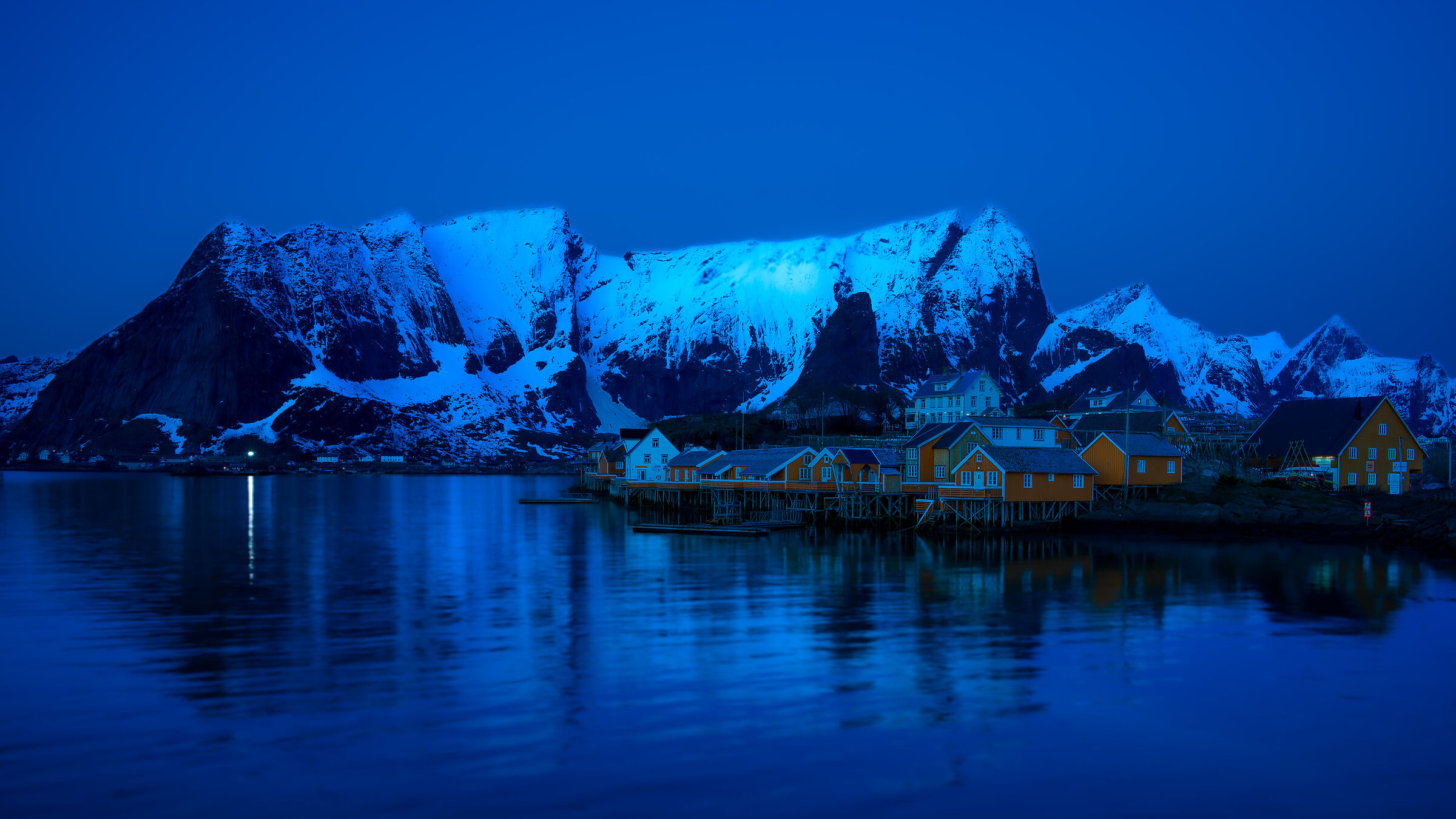 Blue hour at Sakrisøy