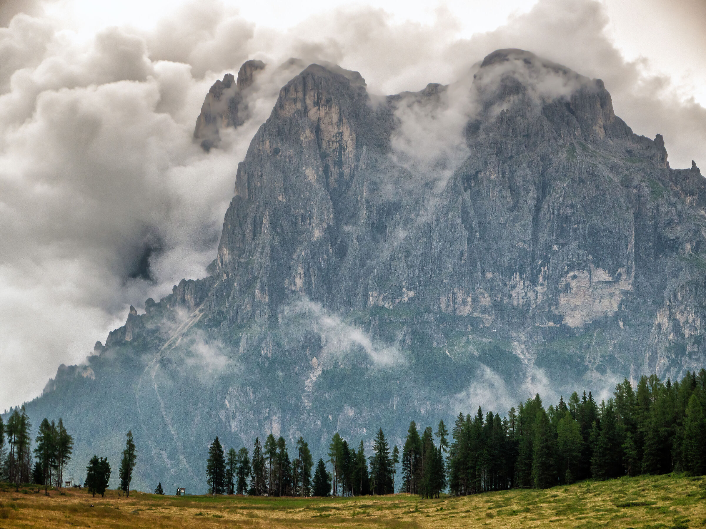 The altarpieces of San Martino taken from the Calaita fork